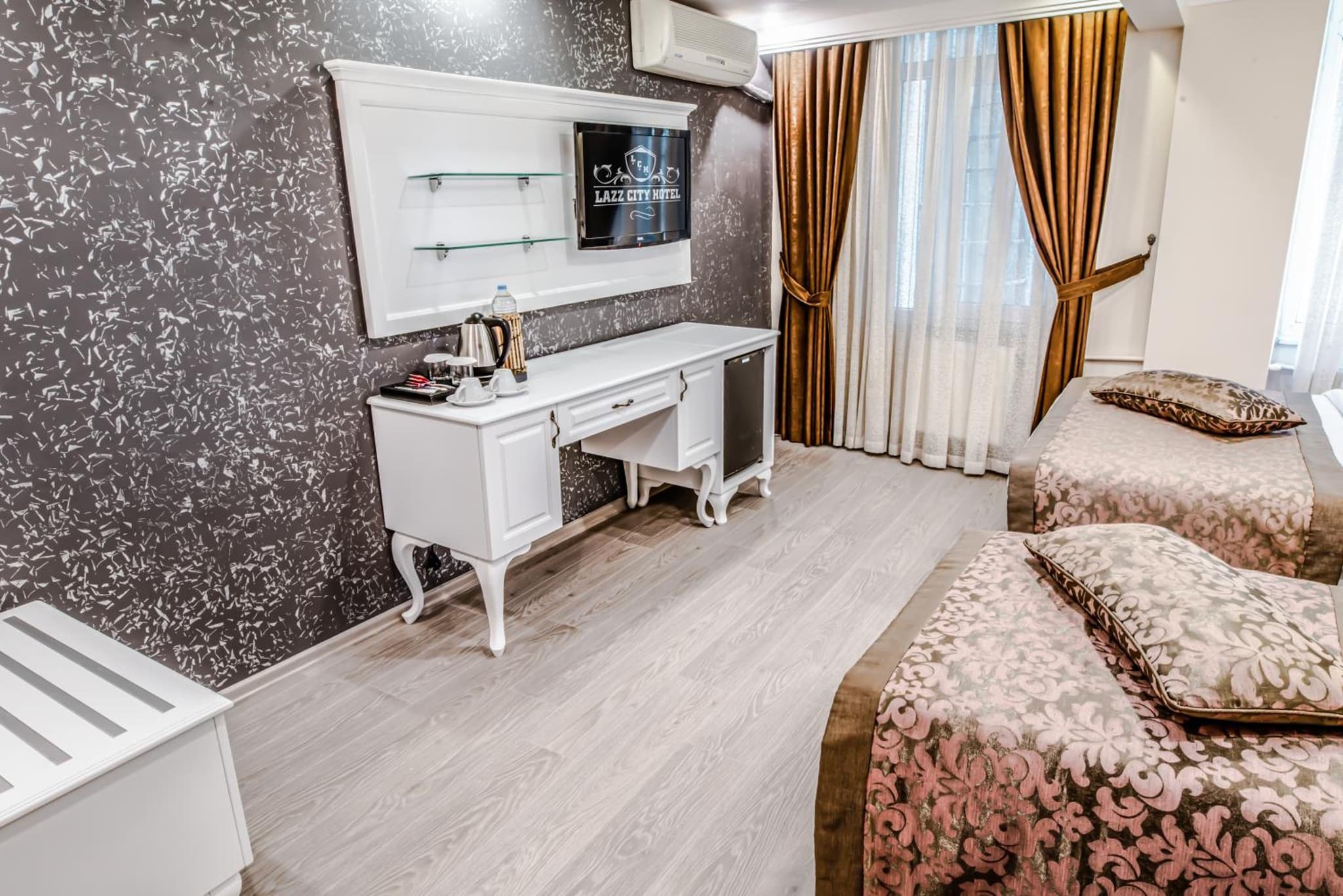 Lazz City Hotel photo 7