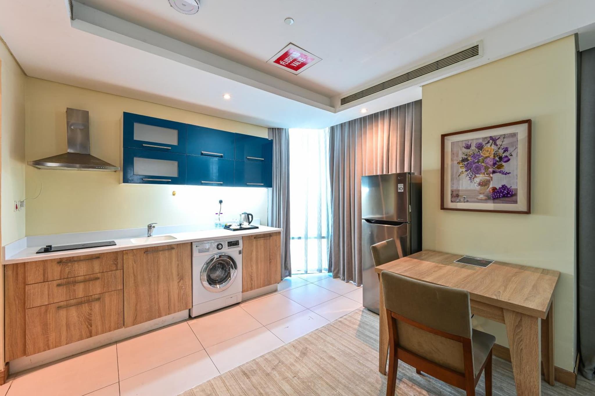 Al Mansour Suites Hotel photo 4