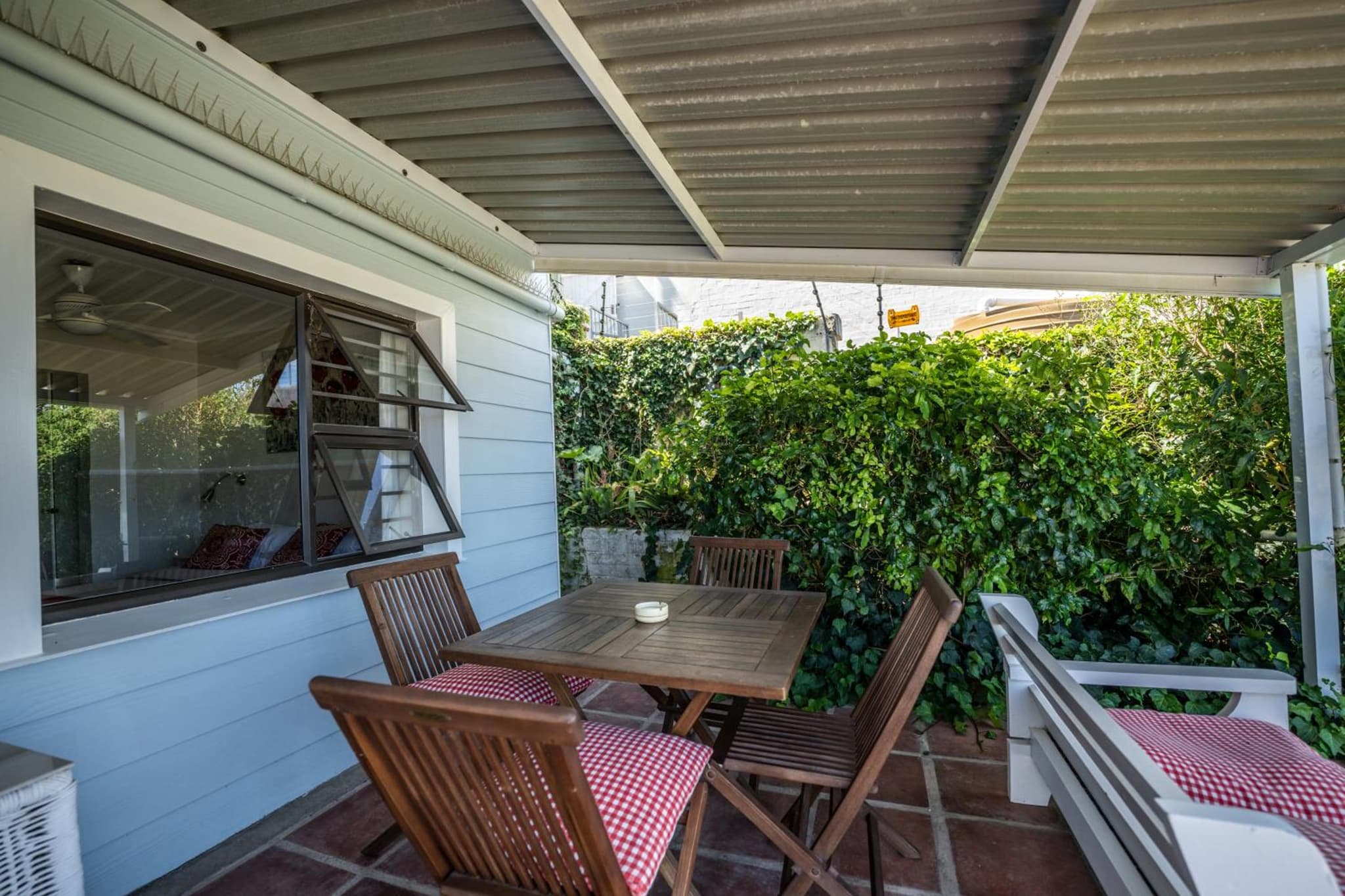 The Lookout Guest House photo 6