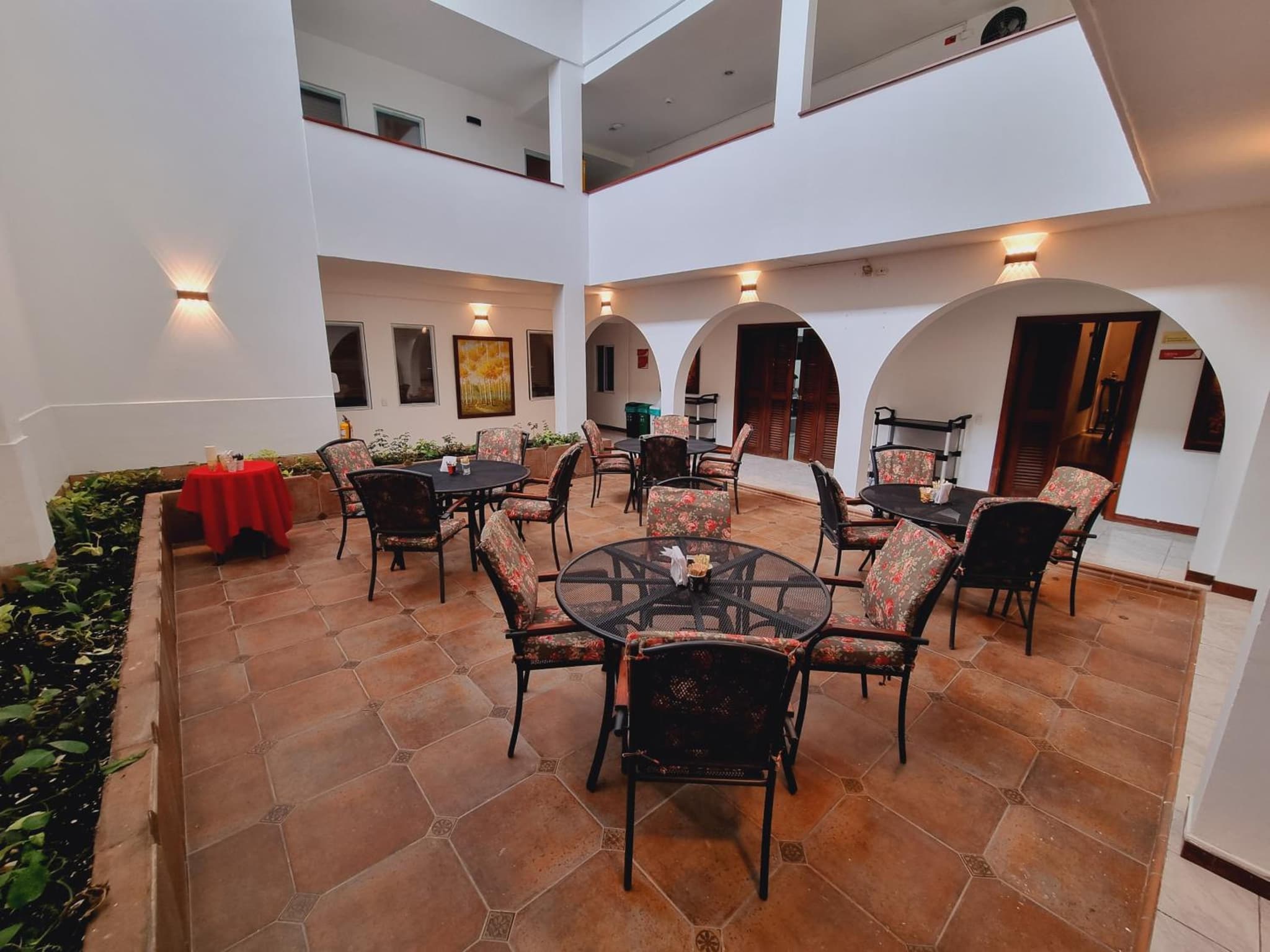 Hotel Karlo By GHO Hoteles photo 3