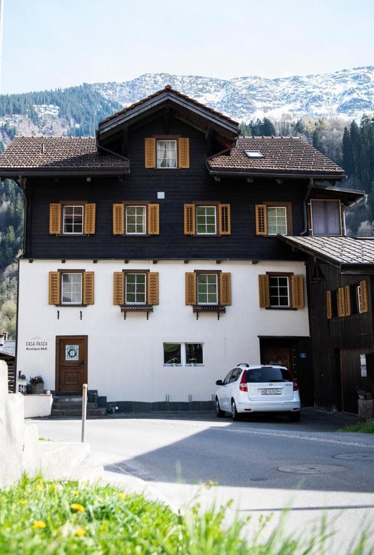 Casa Pasch - Boutique Bed and Breakfast in Cumpadials photo 8