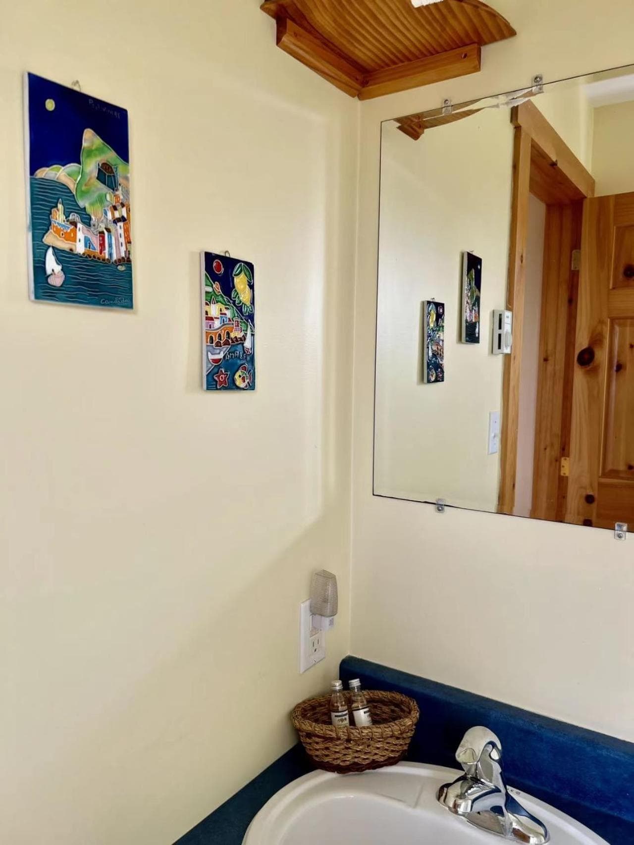 Montgomery Cavendish Cottages photo 6