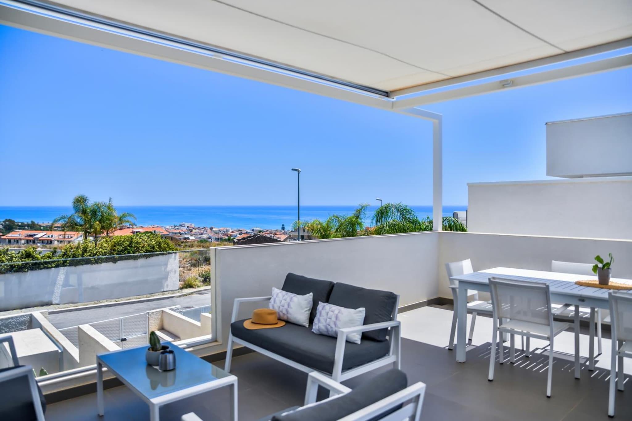 Casa Blanca Sea View