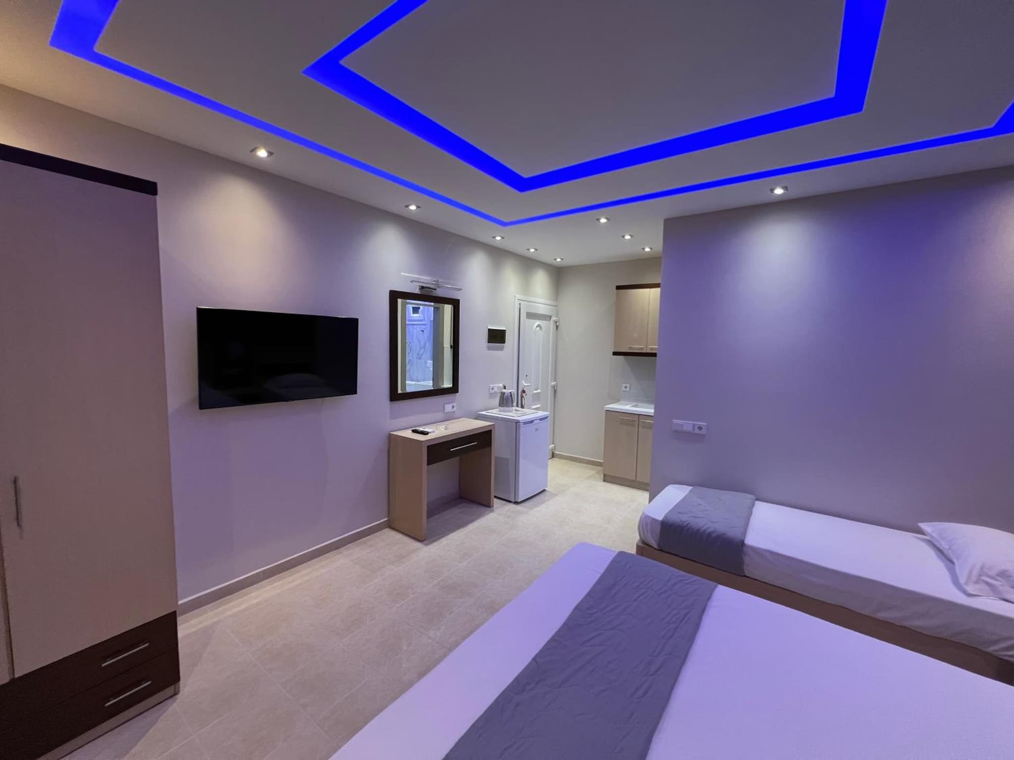 Phaethon Apartments & Studios photo 6
