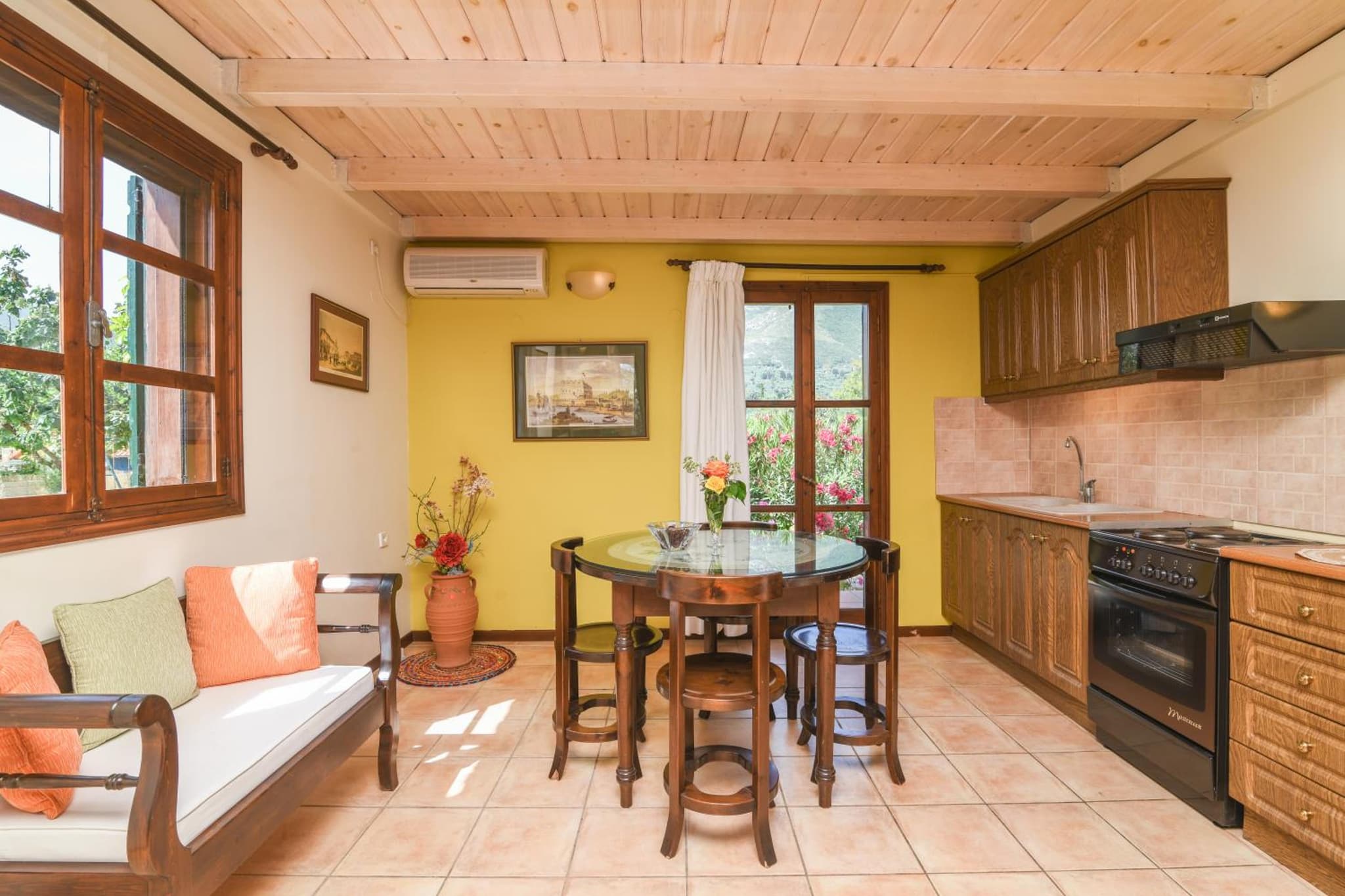 Therianos Traditional Villas photo 5