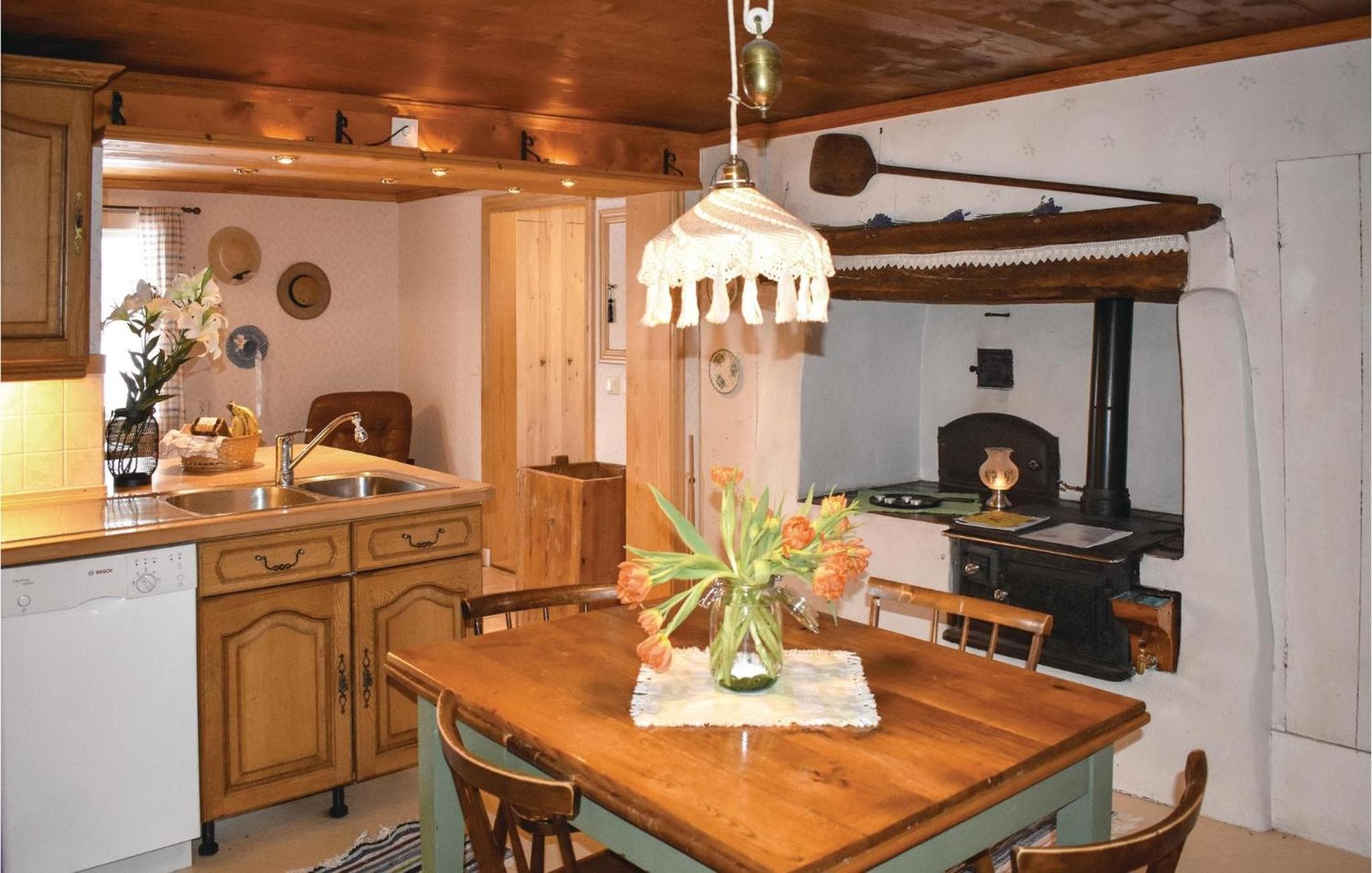 3 Bedroom Stunning Home In Vimmerby photo 2