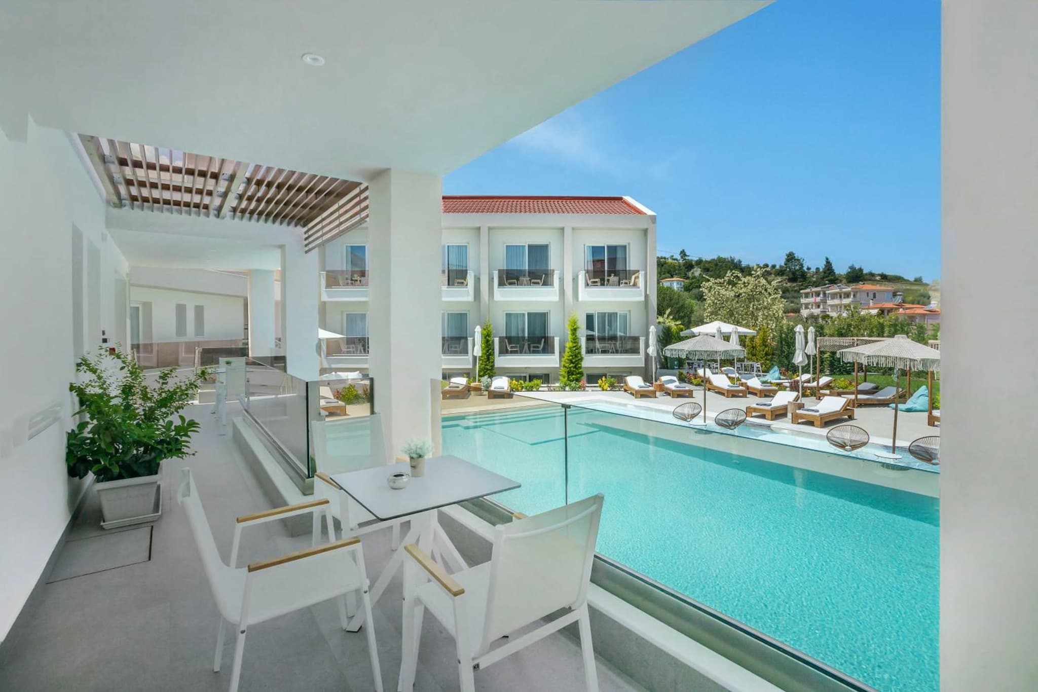 Mirablue Luxury Residences photo 4