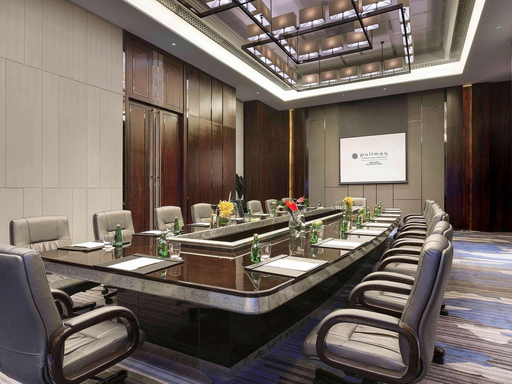 meeting & event spaces