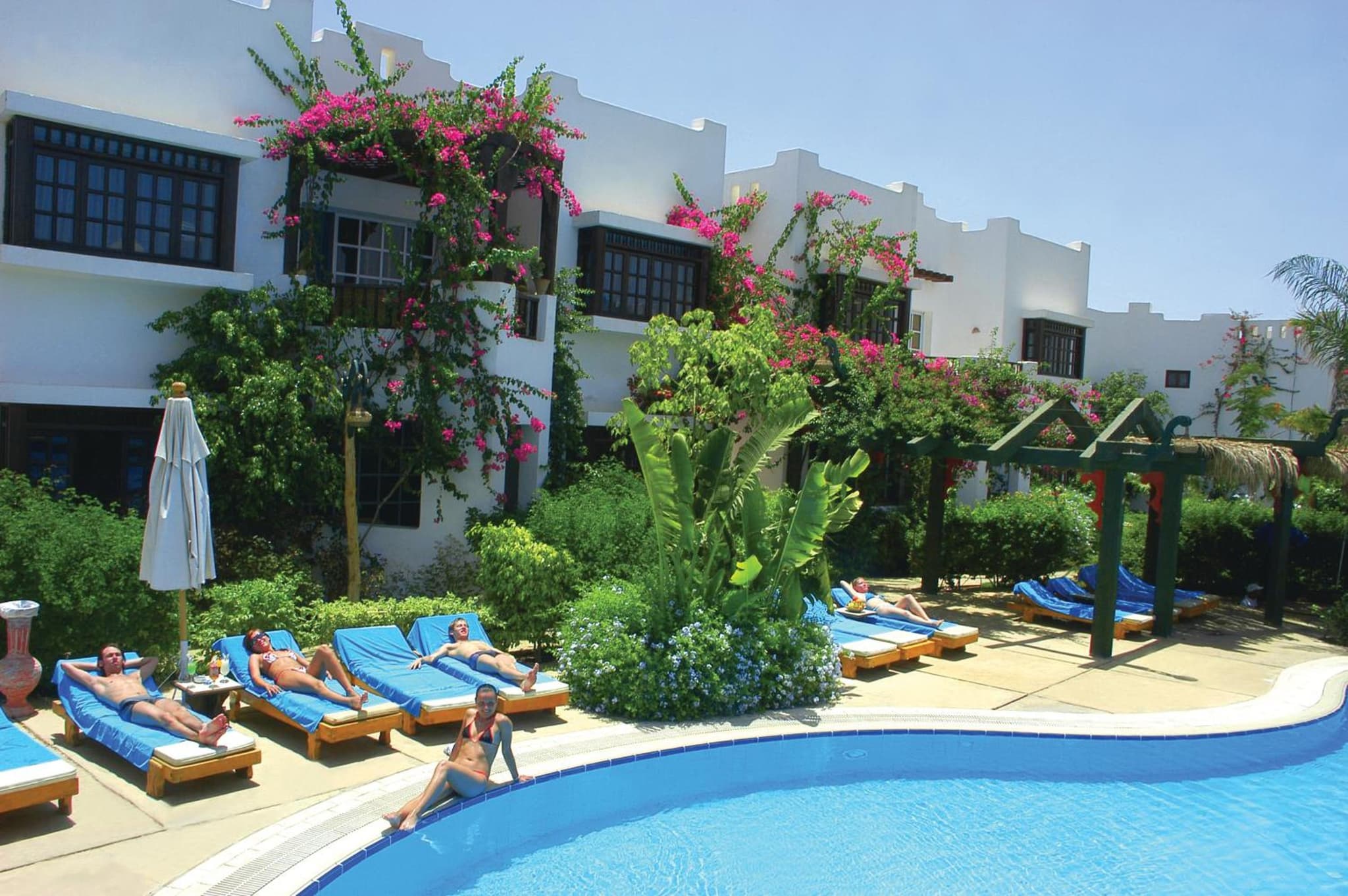 Herrmes Hostel اجانب فقط