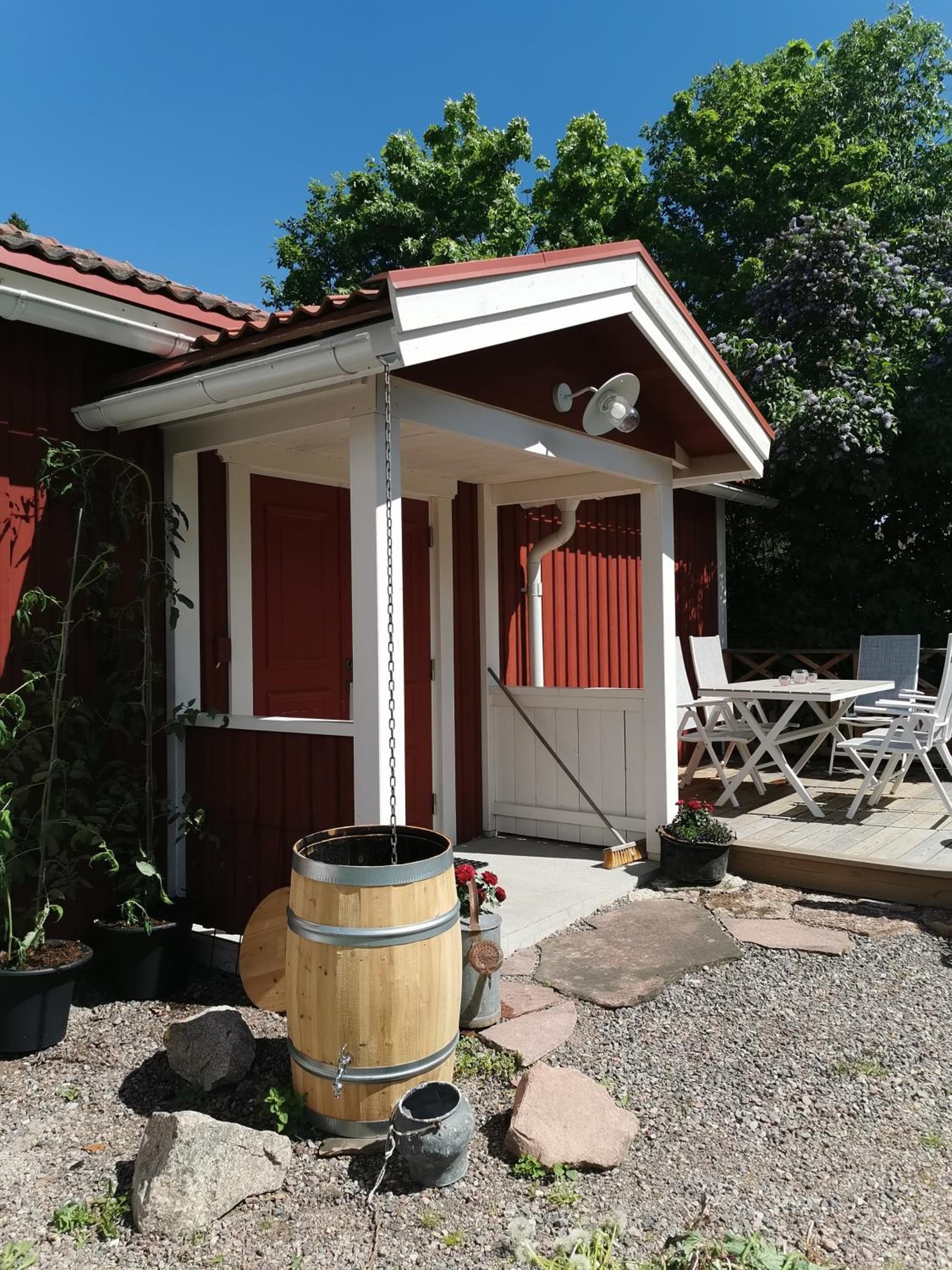 Idyllisk nybyggd stuga på Sollerön.
