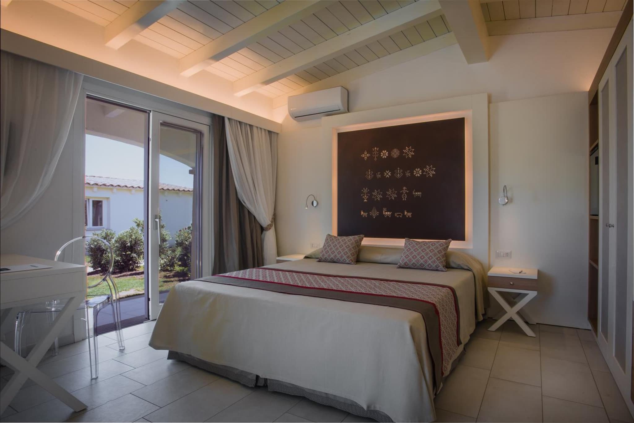 Limone Beach Resort photo 2