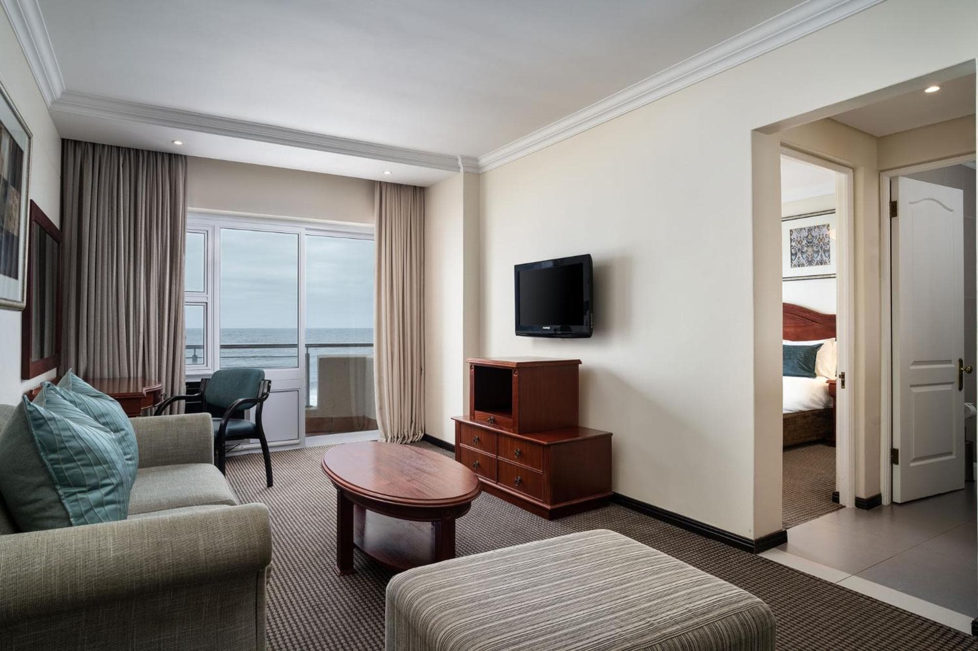 Premier Hotel Regent photo 4