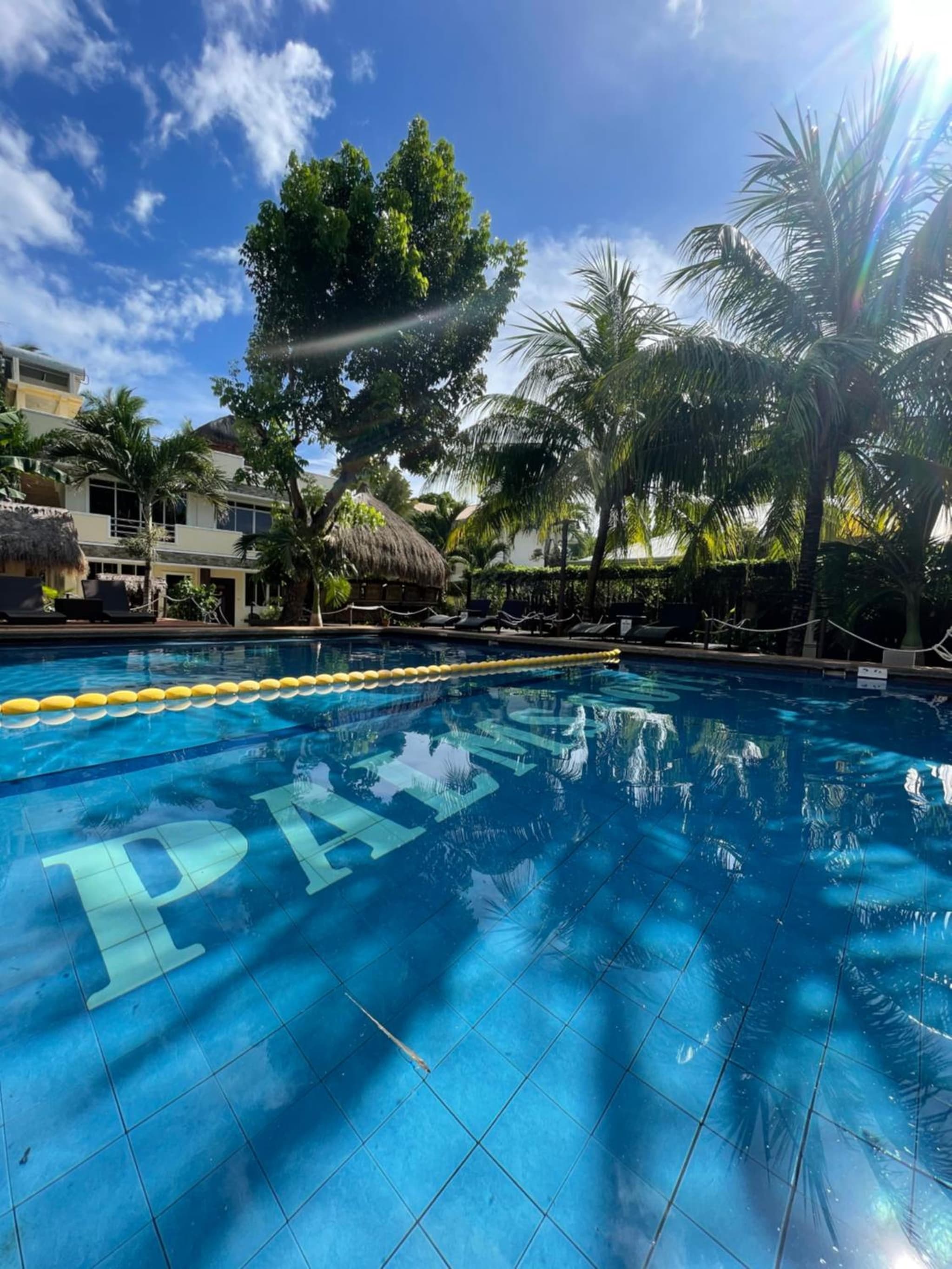 Palms Cove Resort photo 2