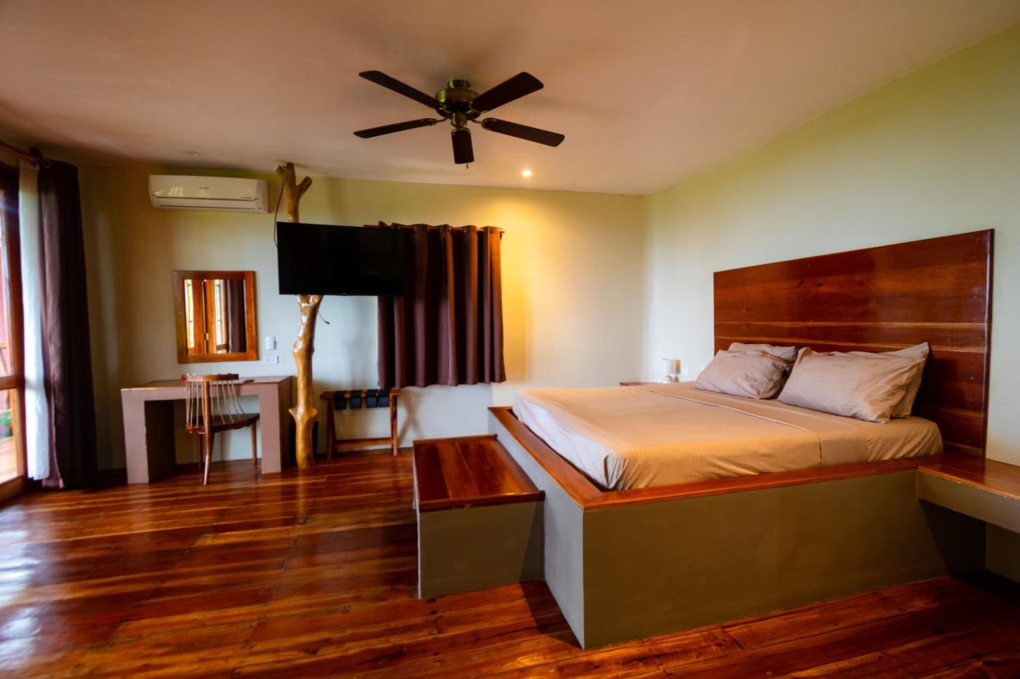 Nakabalo Guesthouse & Restaurant photo 3