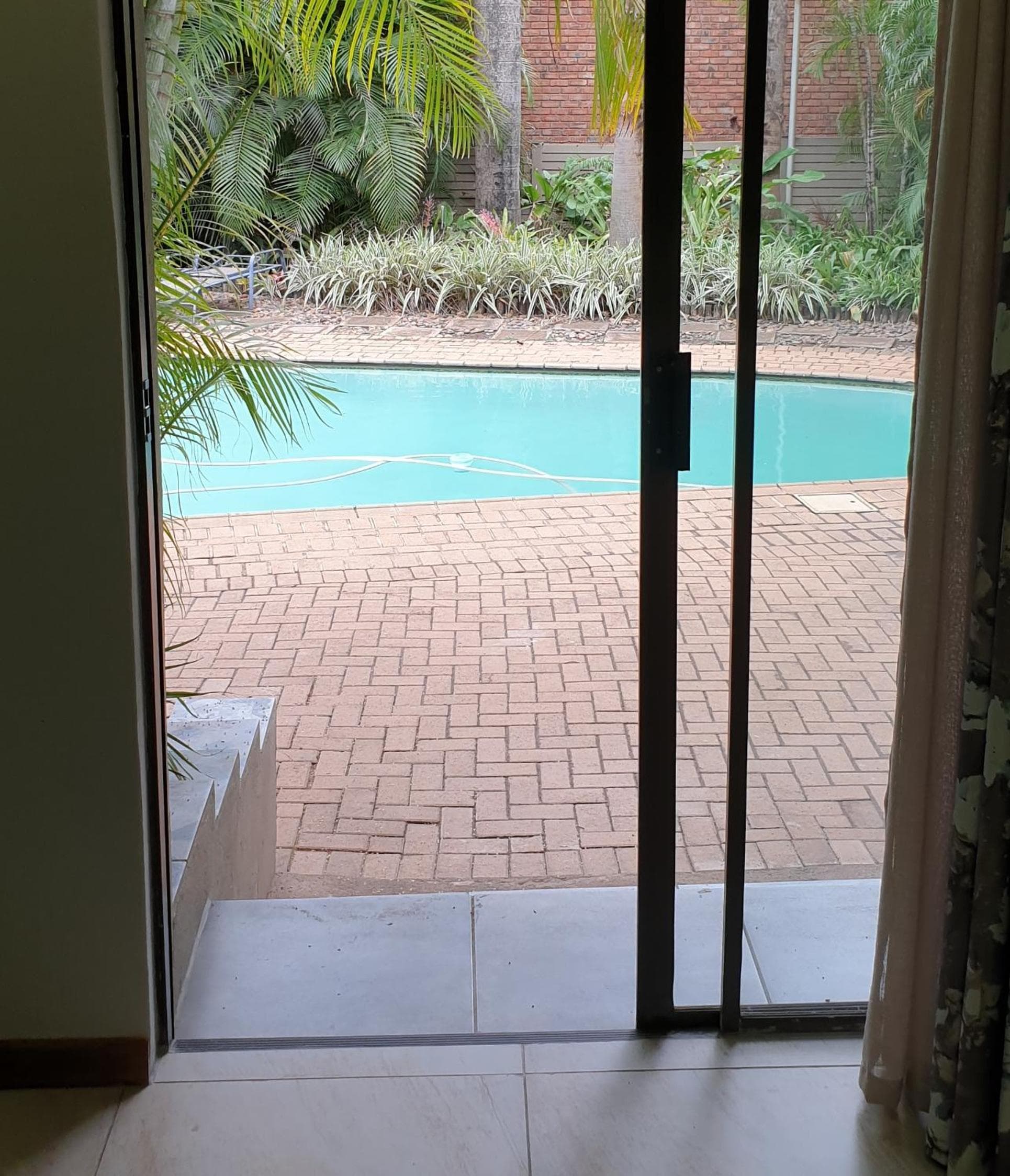 Stoep Cafe Guest House photo 5
