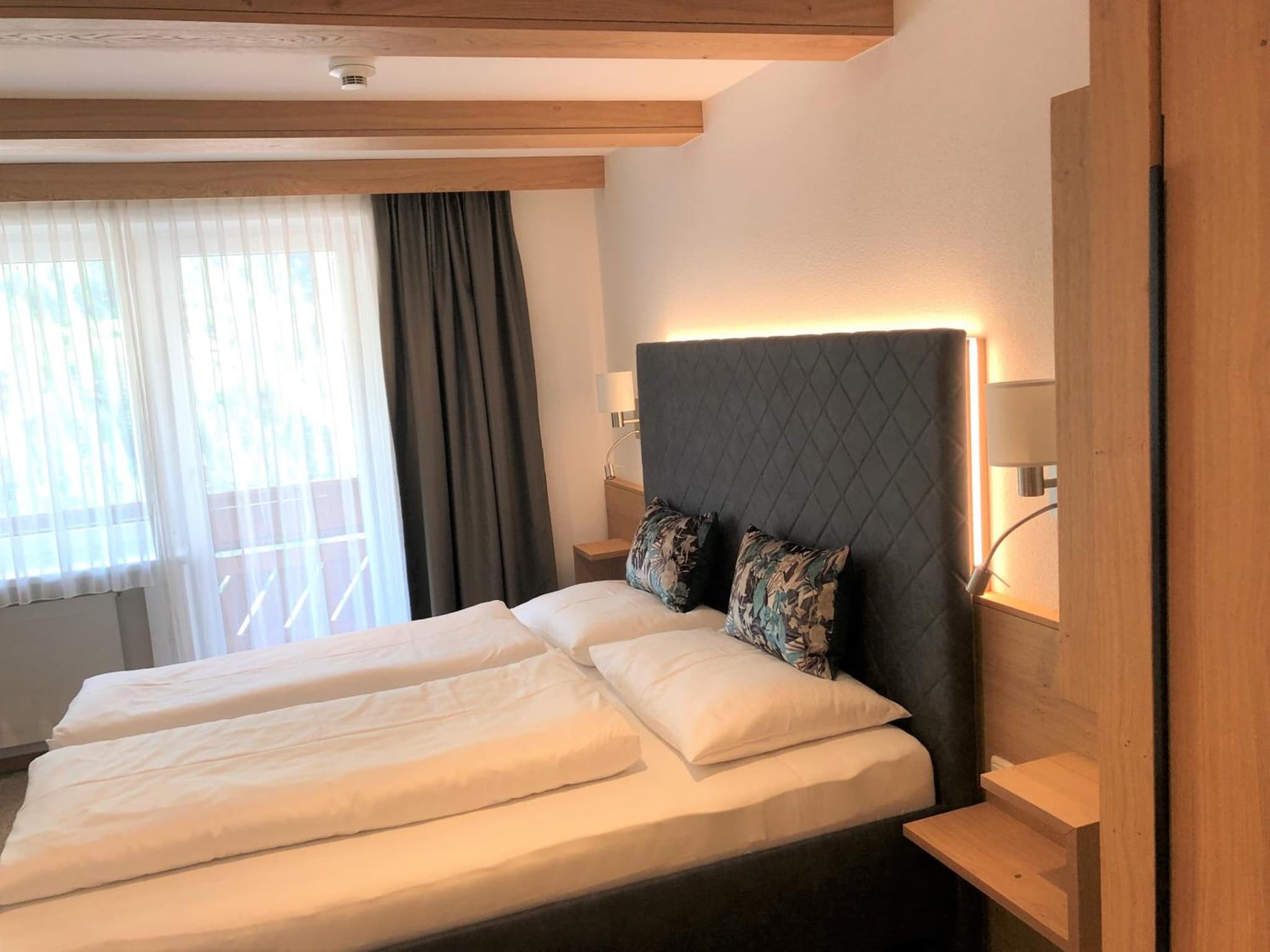 Hotel Garni Central - Zimmer - Studios - Apartments photo 3