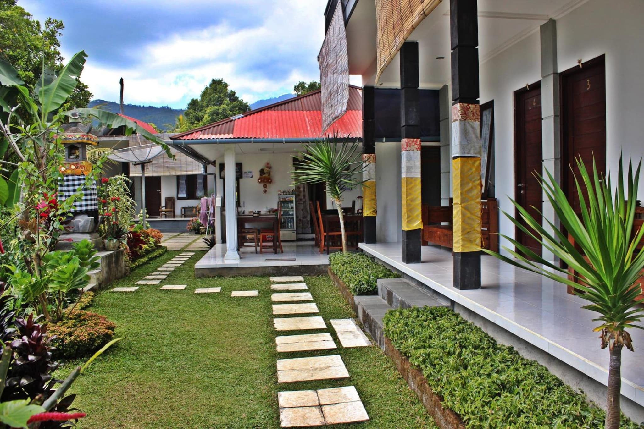 Dangin Mangkalan Homestay photo 9