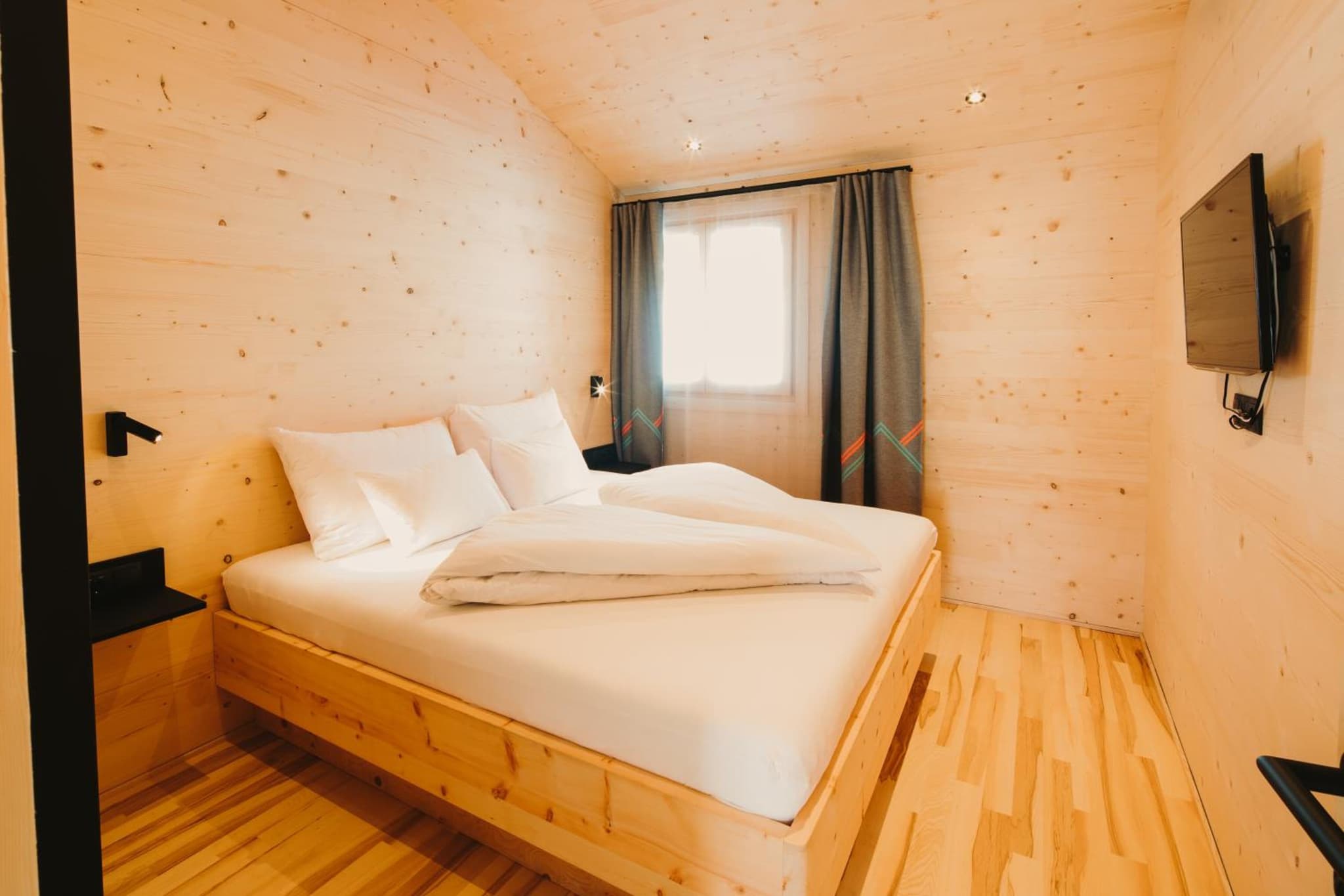 Alpin - Studios & Suites photo 9