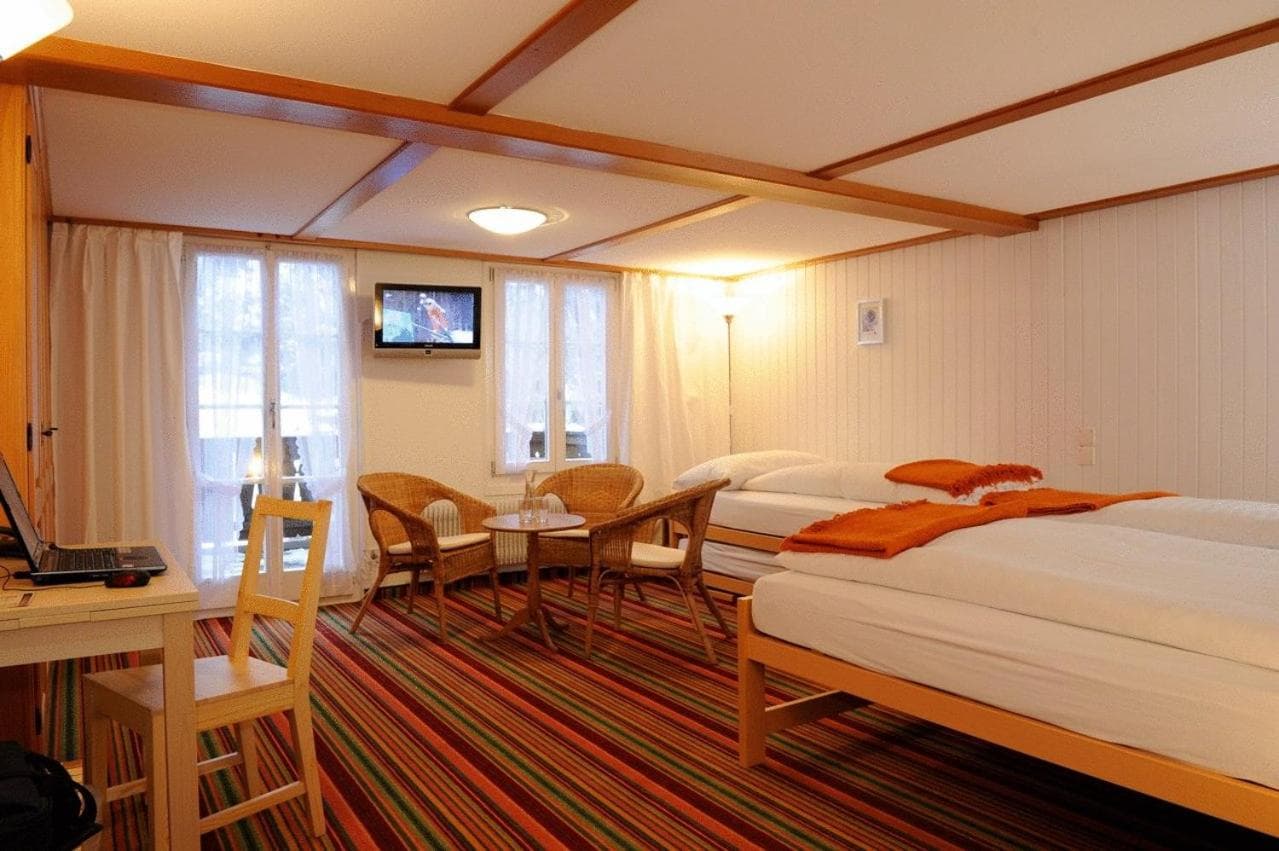 Hotel Schützen Lauterbrunnen photo 5