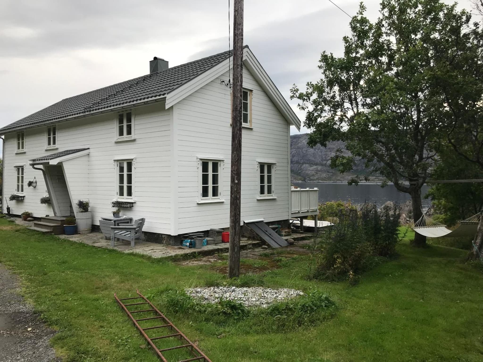 Vettingstua, beautiful house down by the sea.