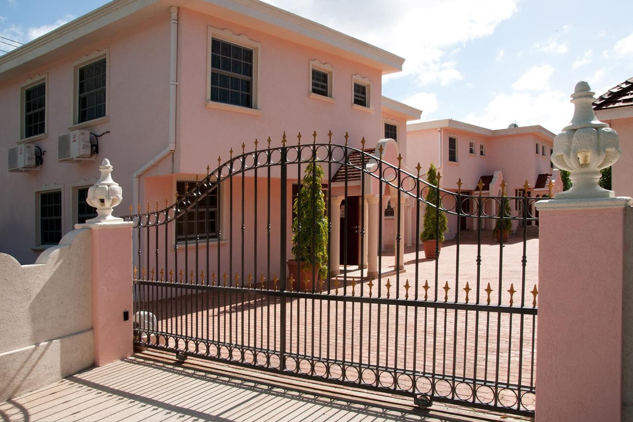 Sandy Bliss Condominiums photo 7