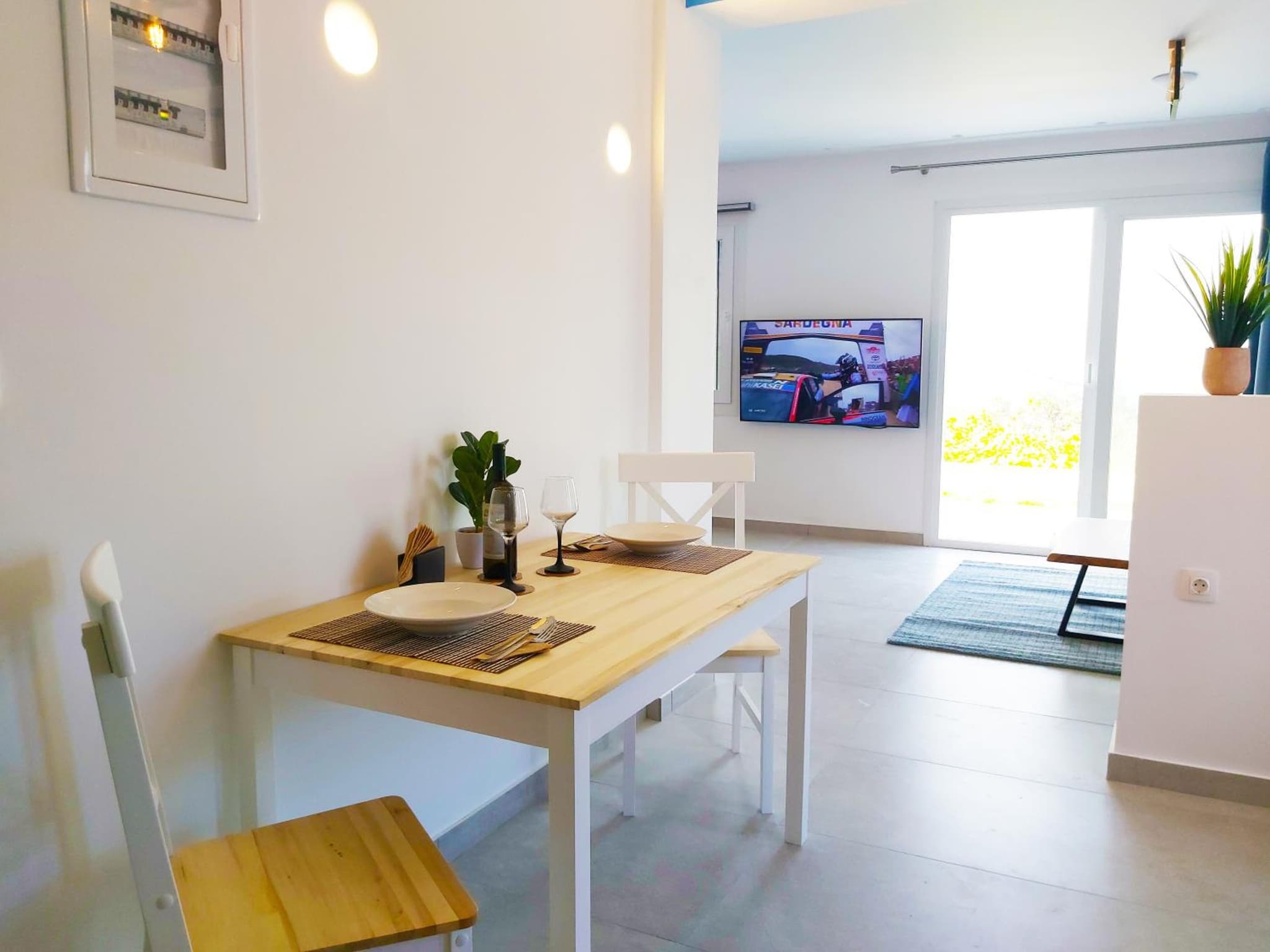 Gikas Apartments photo 2