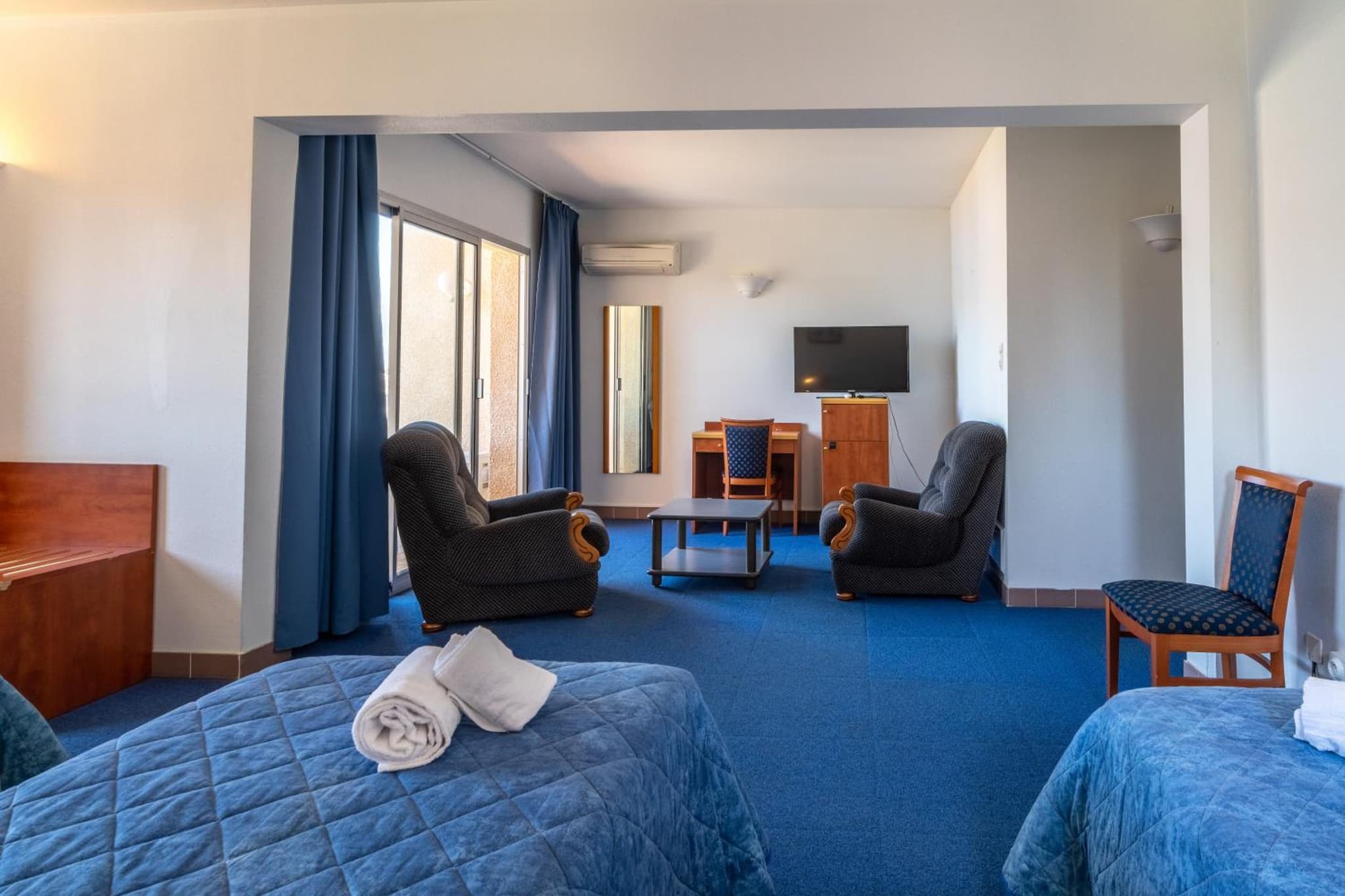Hotel Hibiscus photo 7