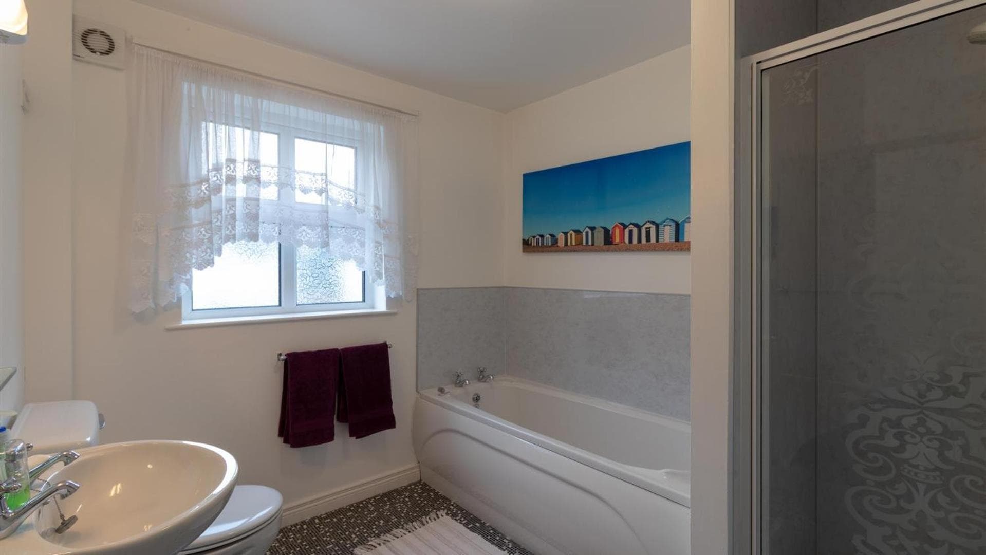 Strand Cottages Ballycastle Seafront photo 8