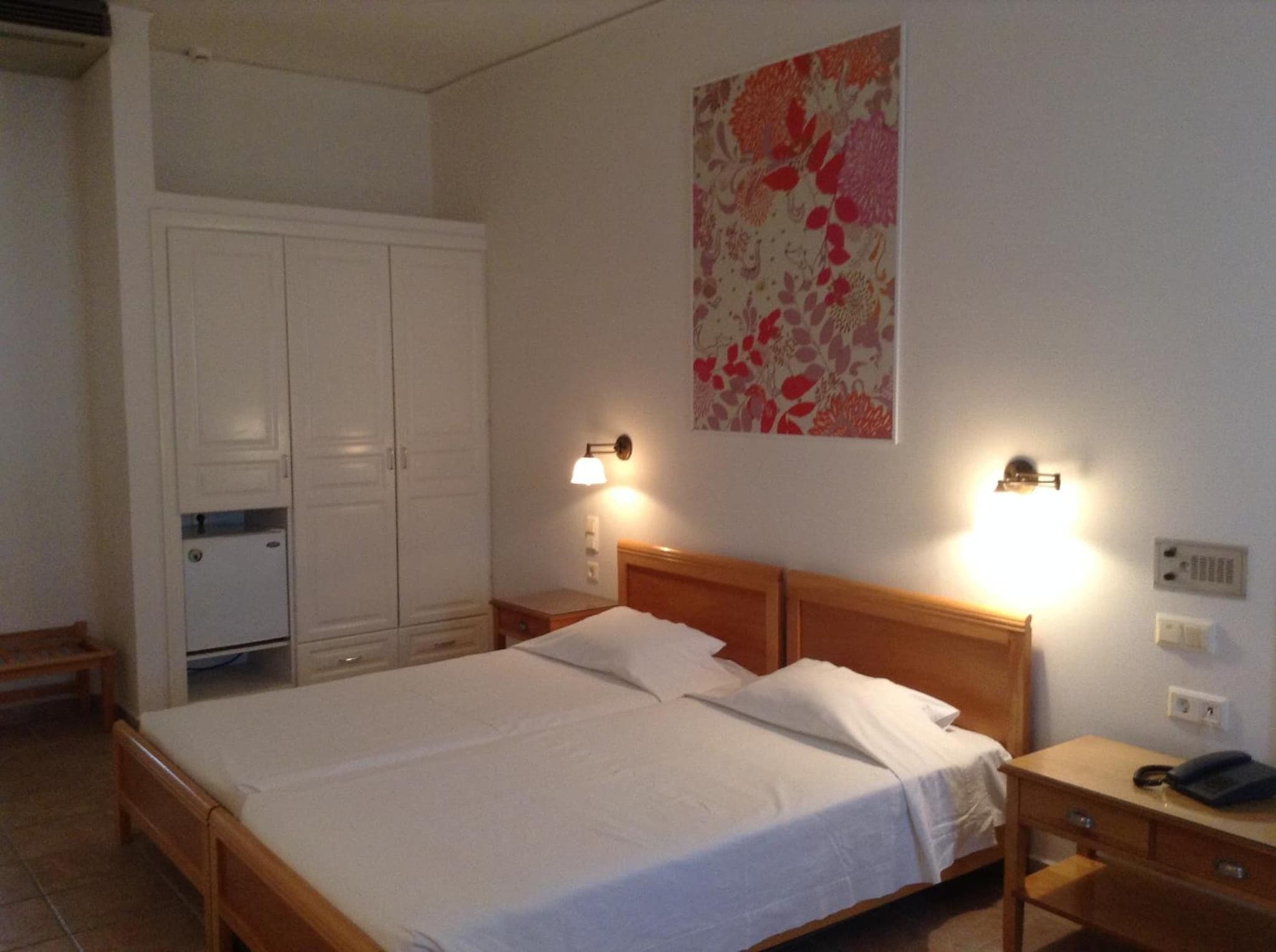 Rose Bay Hotel photo 2
