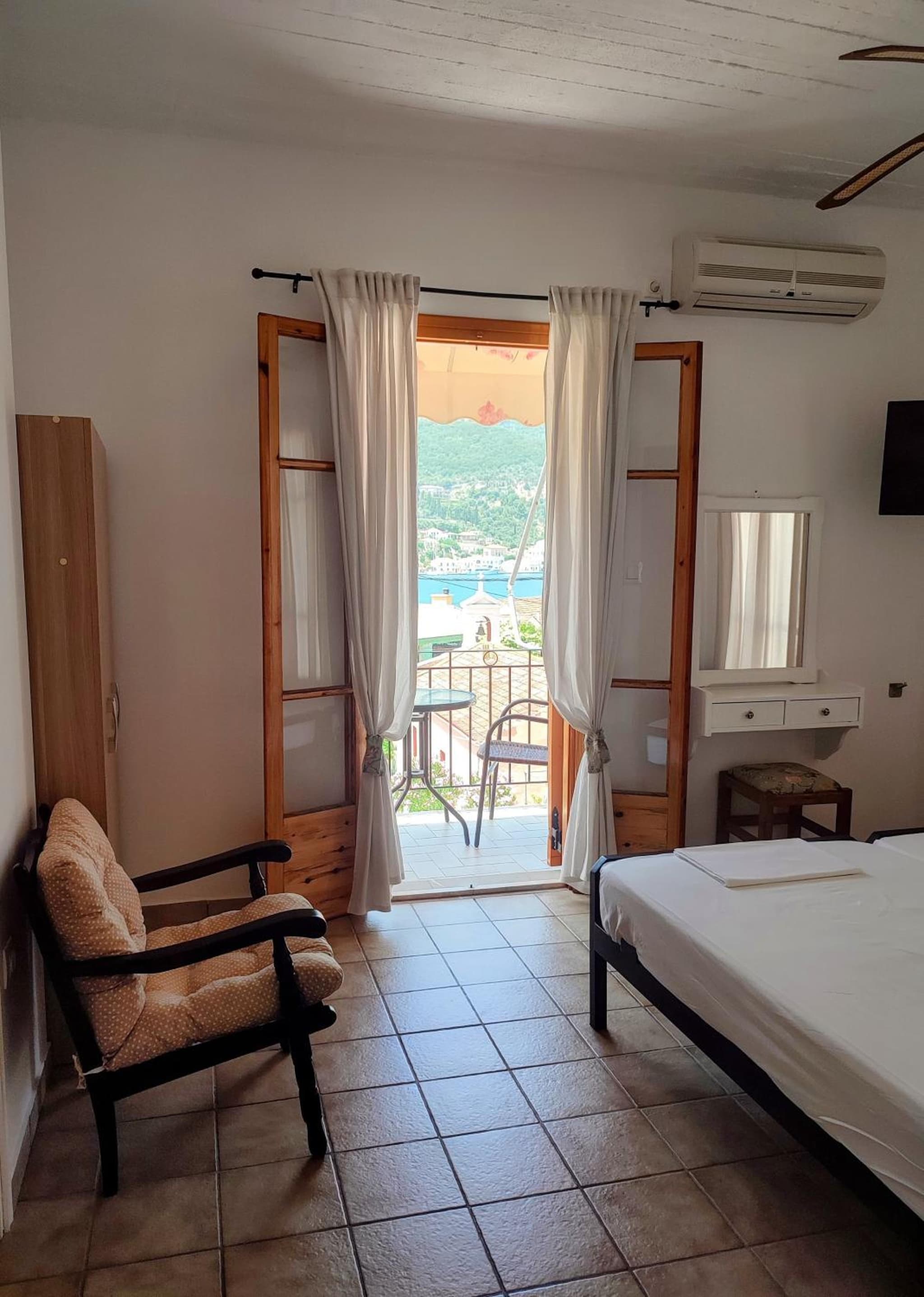 Maroudas Stavros Apartments photo 9