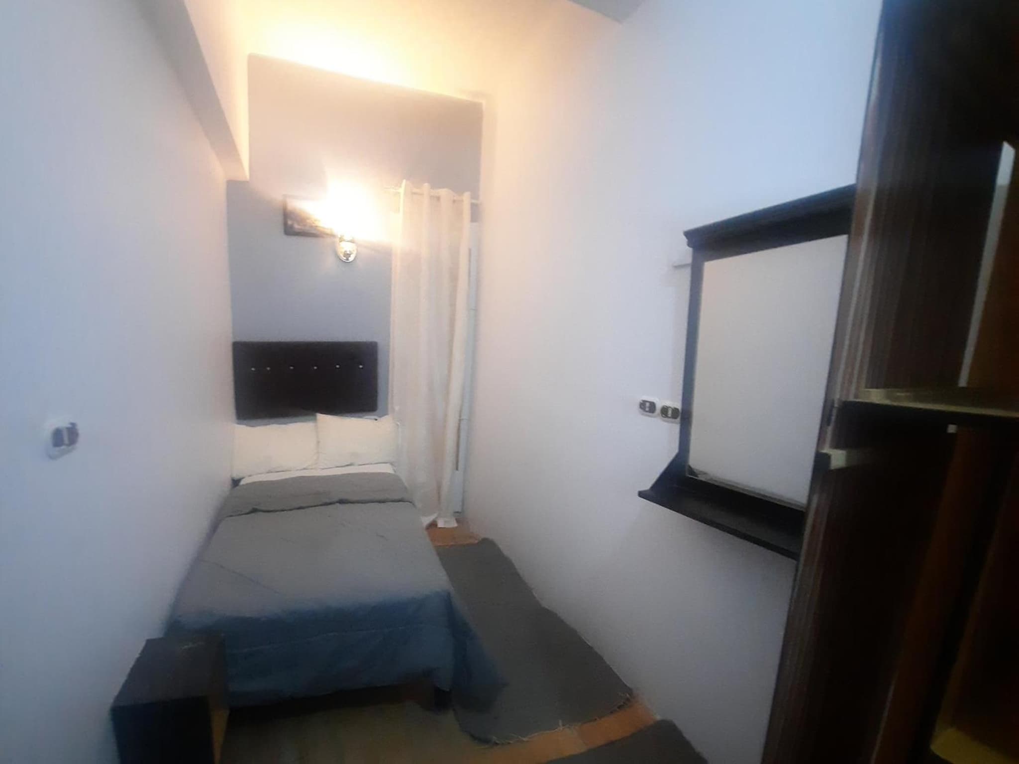 happy life hostel photo 8