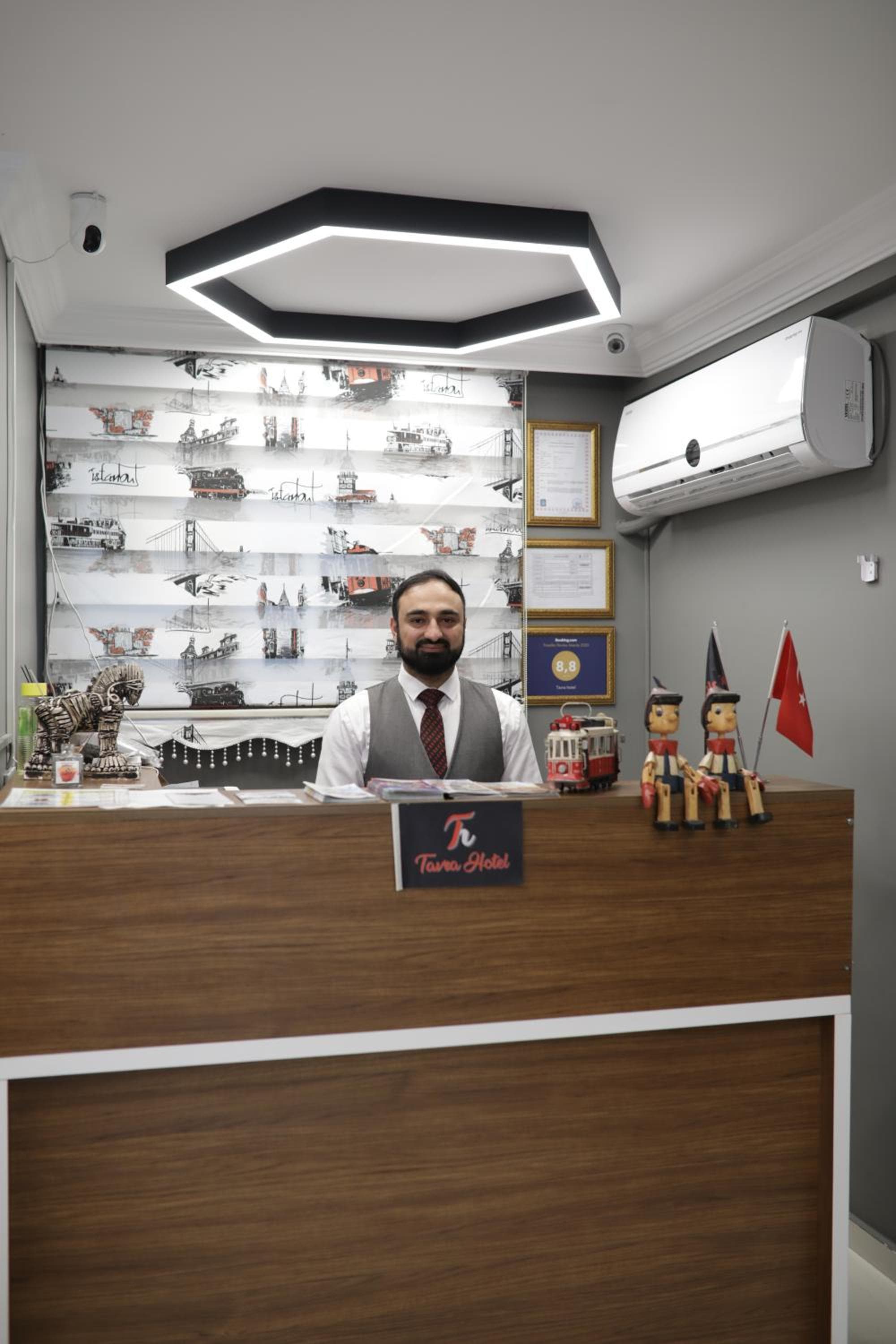 Tavra hotel photo 8