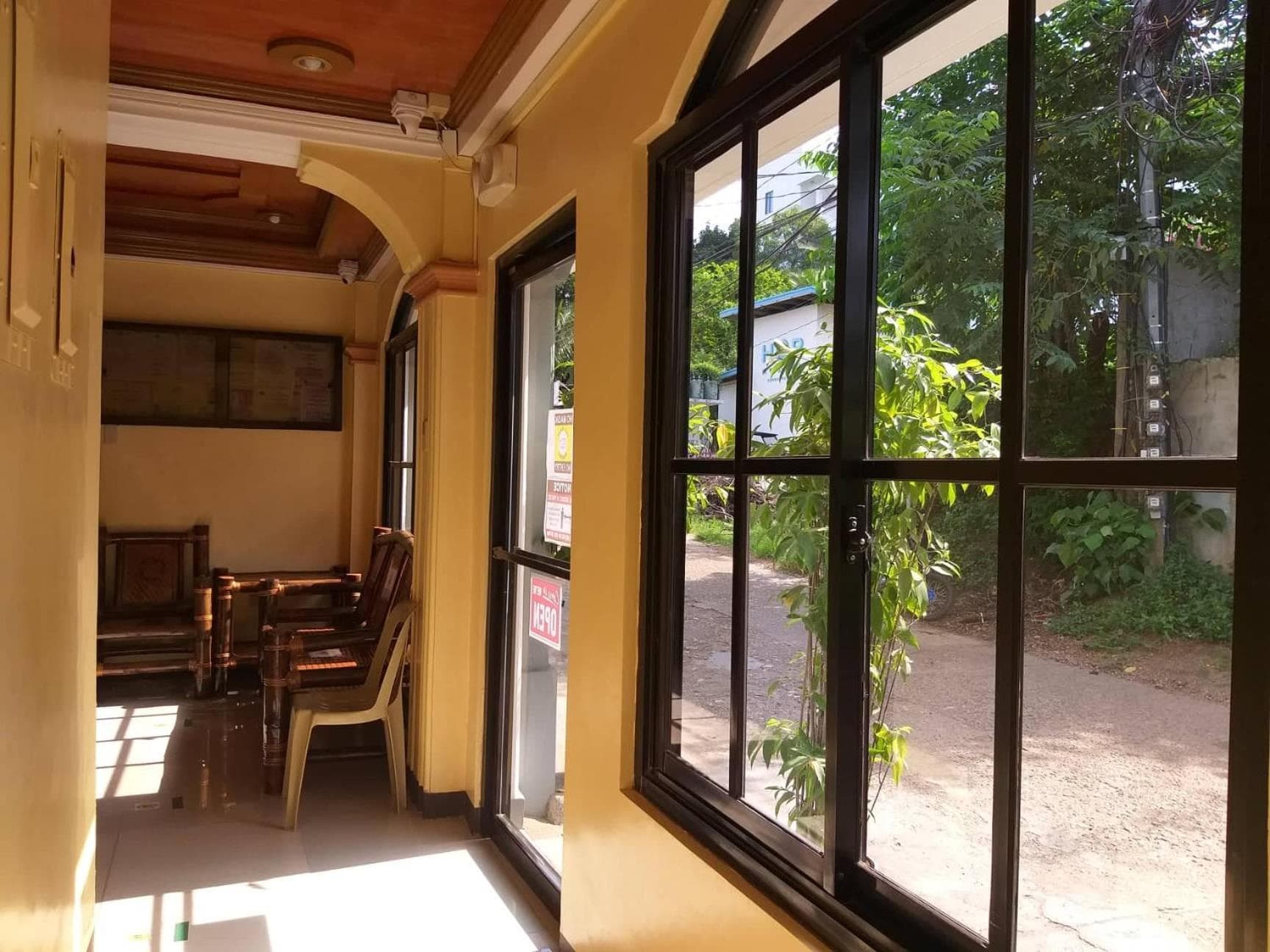 Divine Castle Travelers Inn photo 9