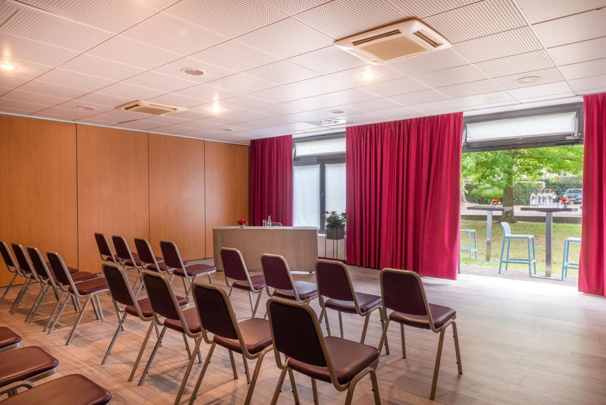 meeting & event spaces