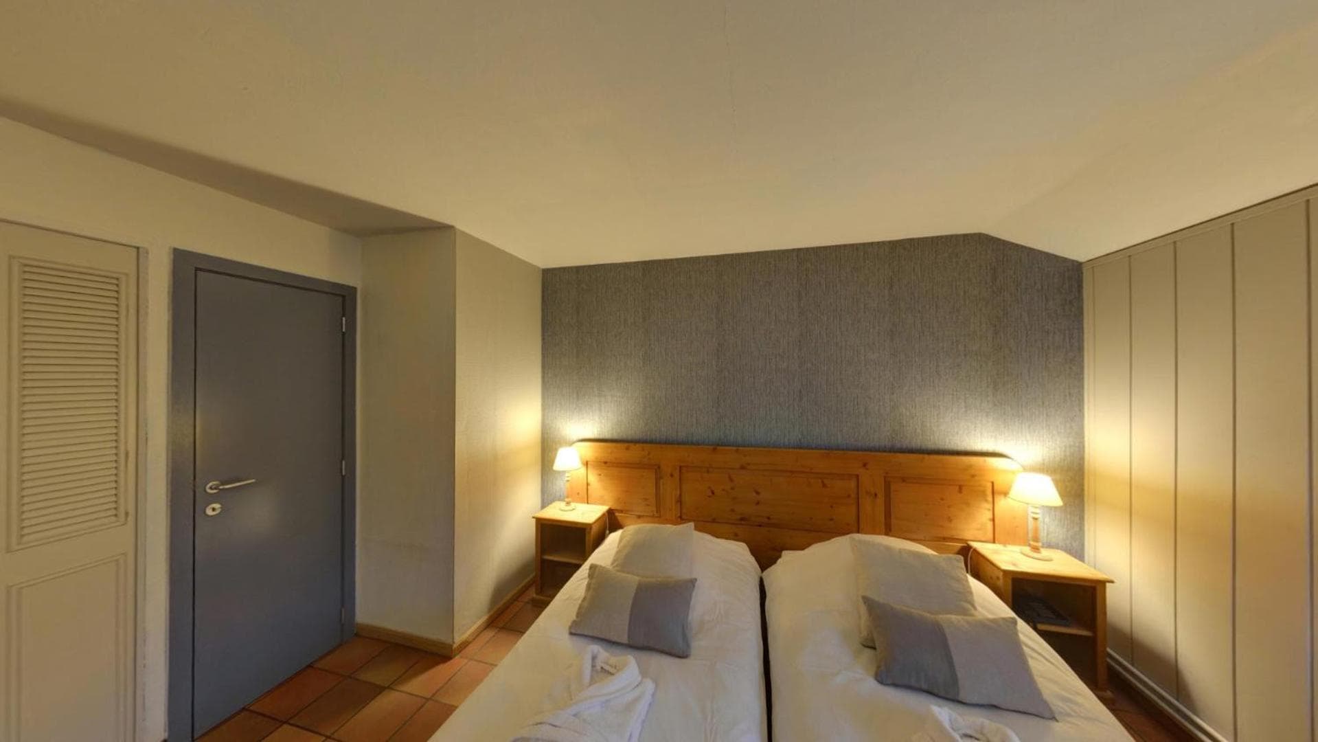 Tropical Hotel photo 9