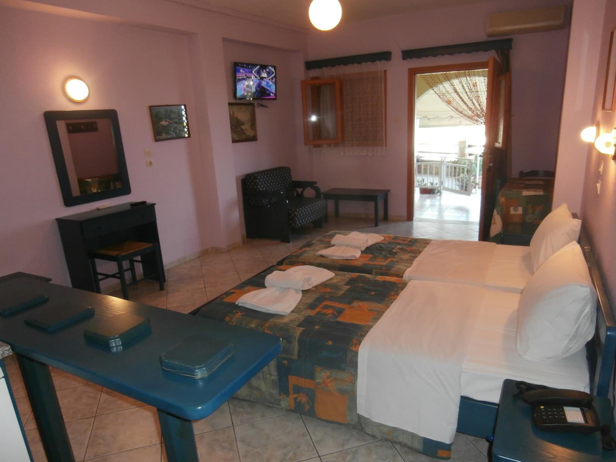 Haravgi Hotel photo 2