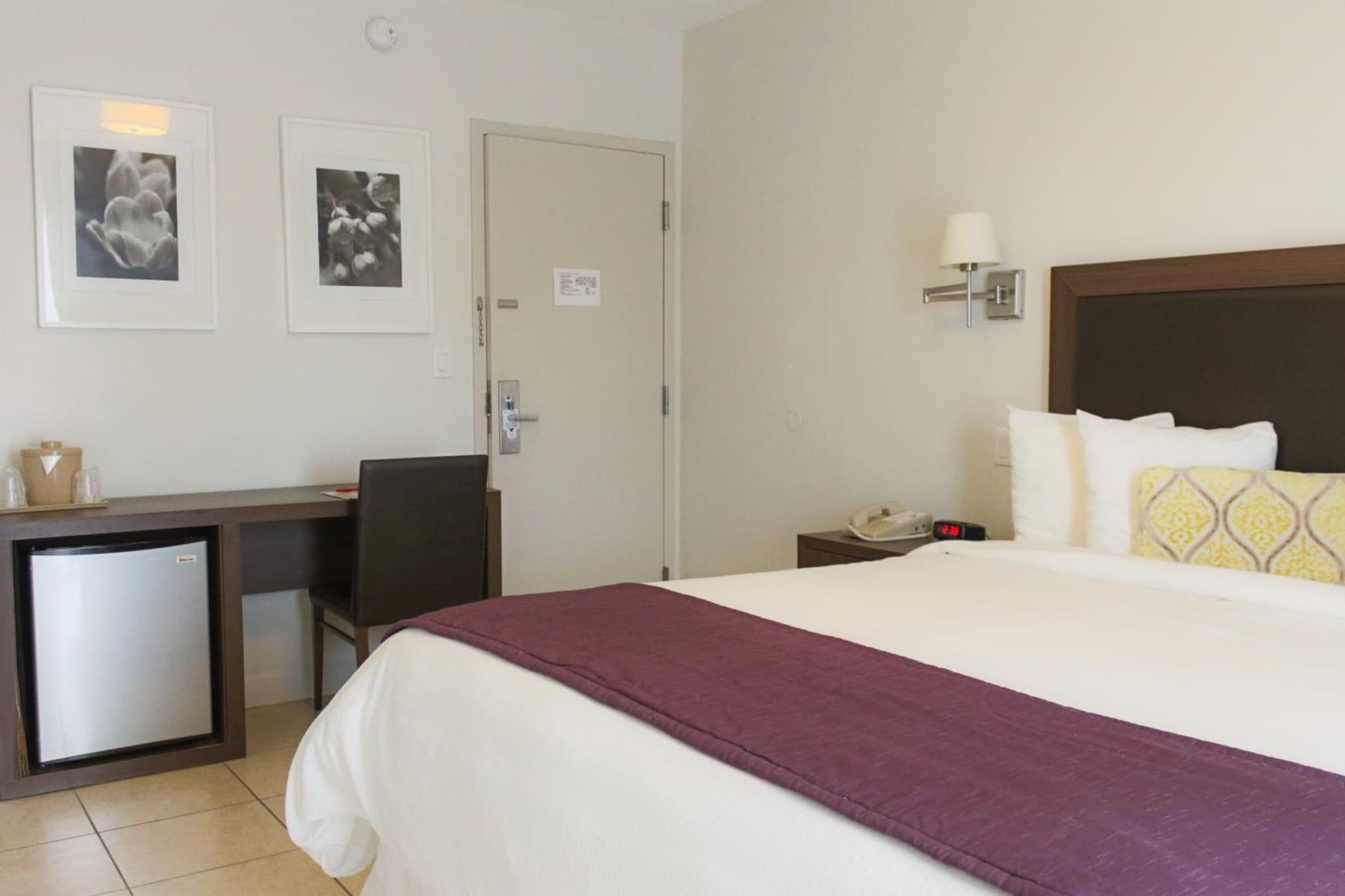 Collins Hotel photo 9