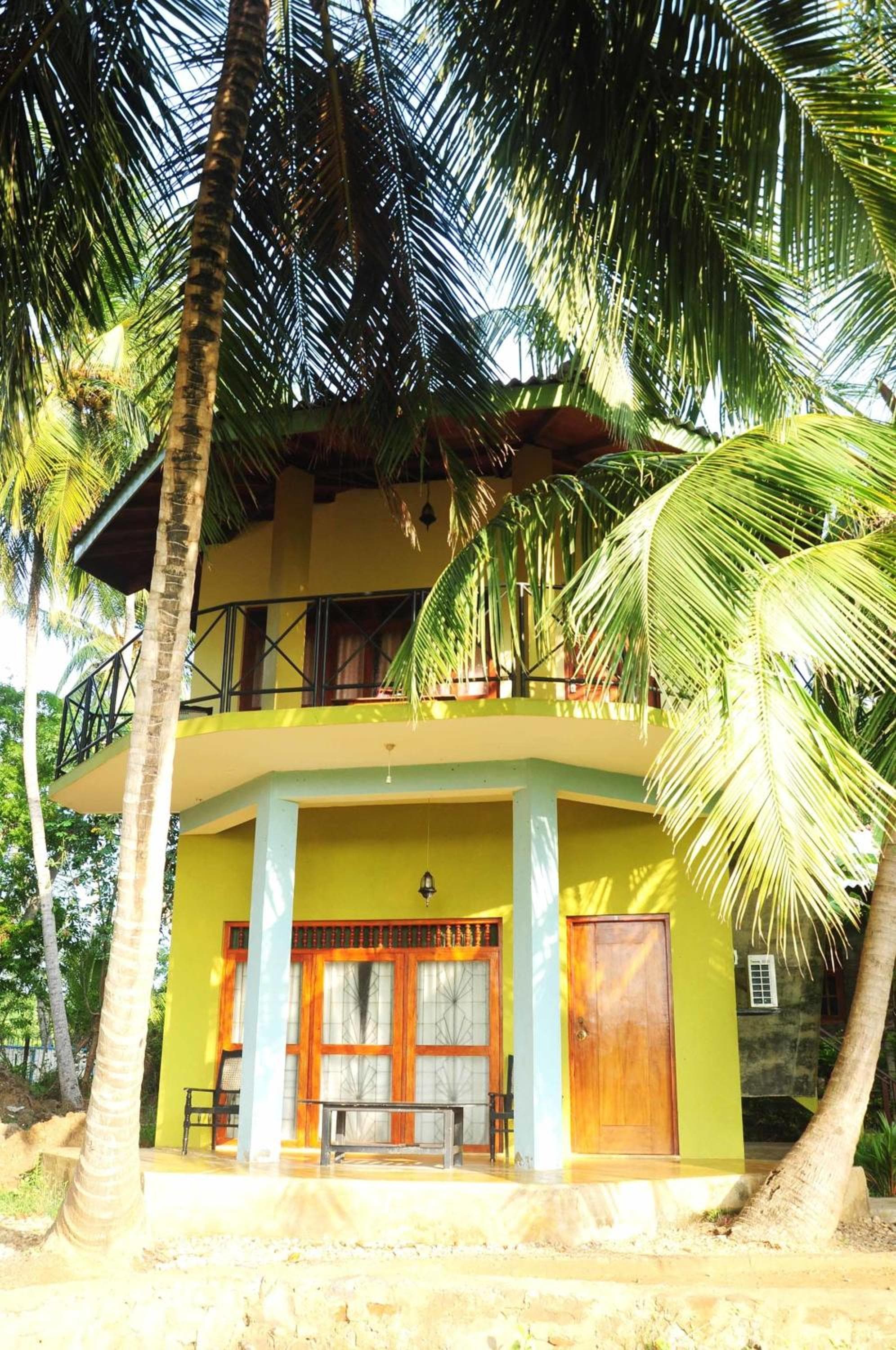 Traveller's Home Hotel