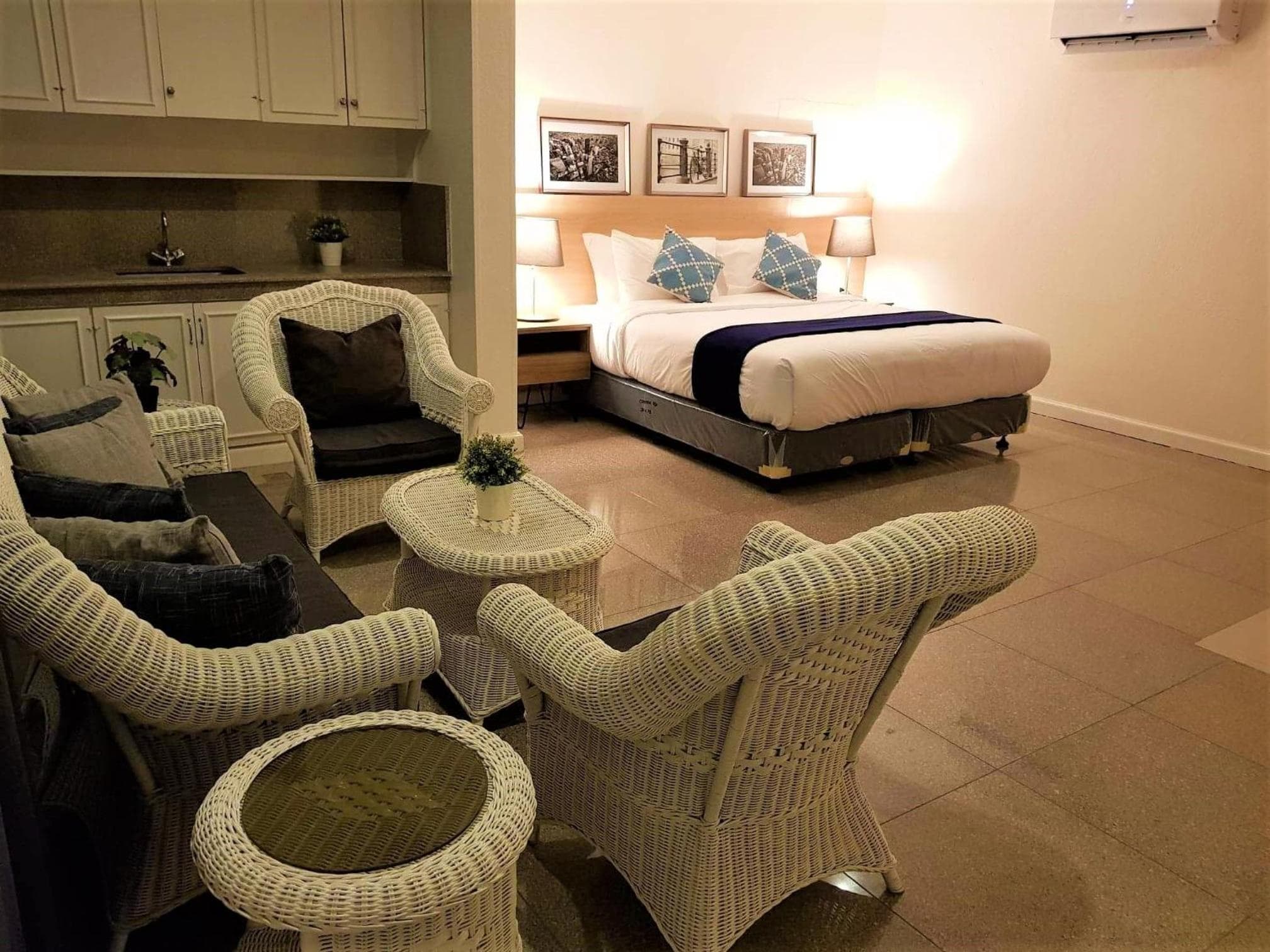 Chateau Bleu Resort photo 5