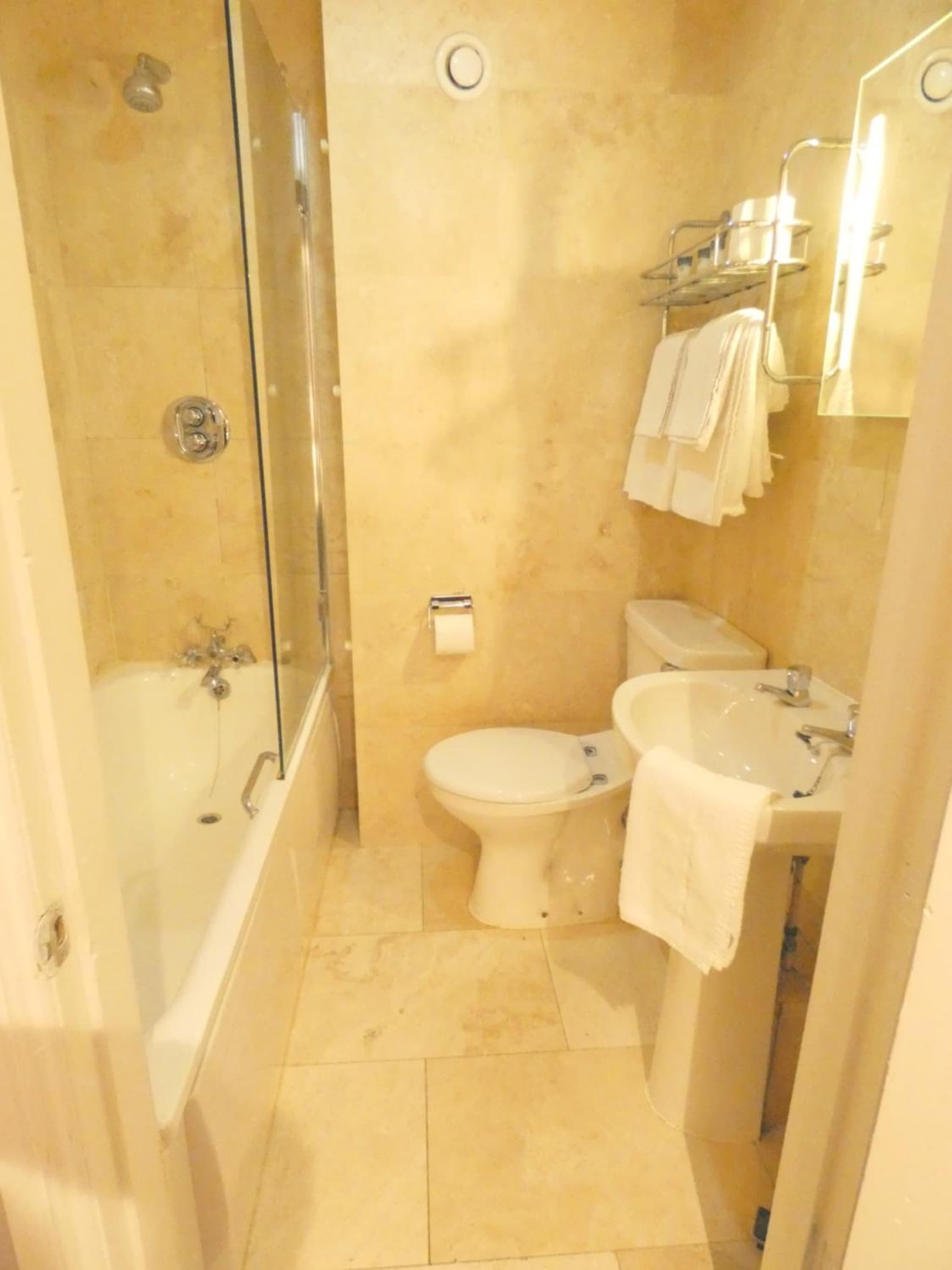 Jackson Court Hotel photo 6