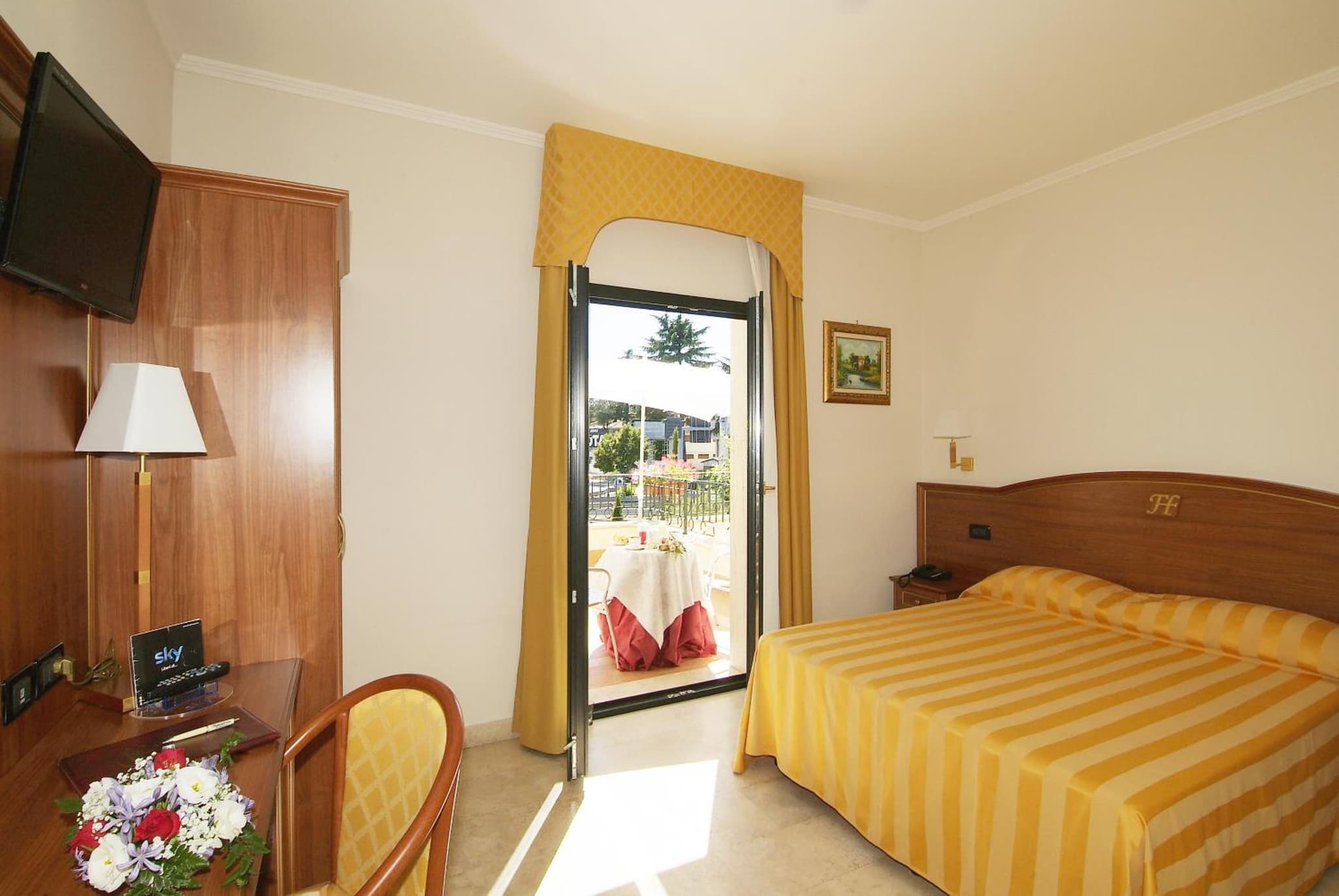 Fashion Hotel photo 8