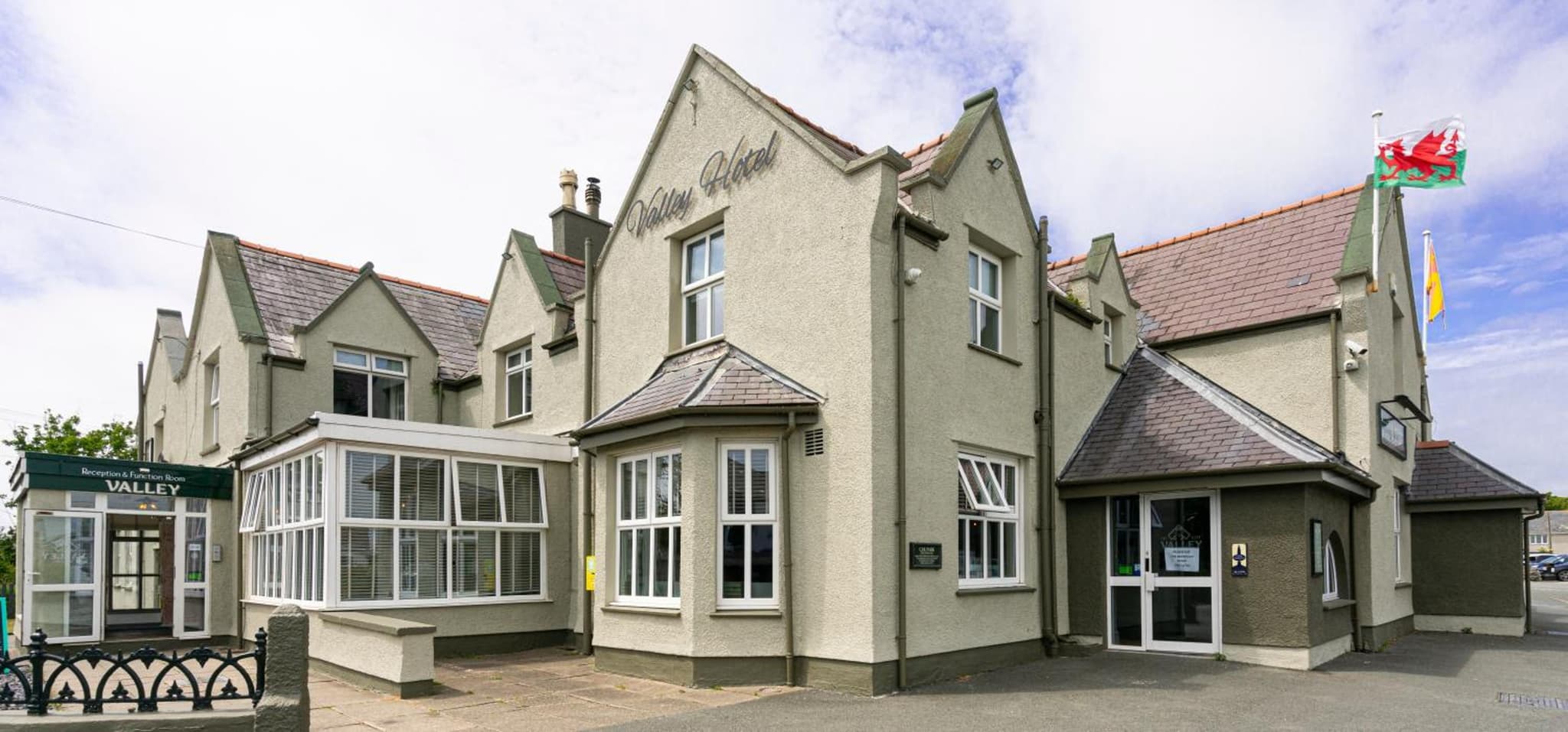 The Valley Hotel, Anglesey