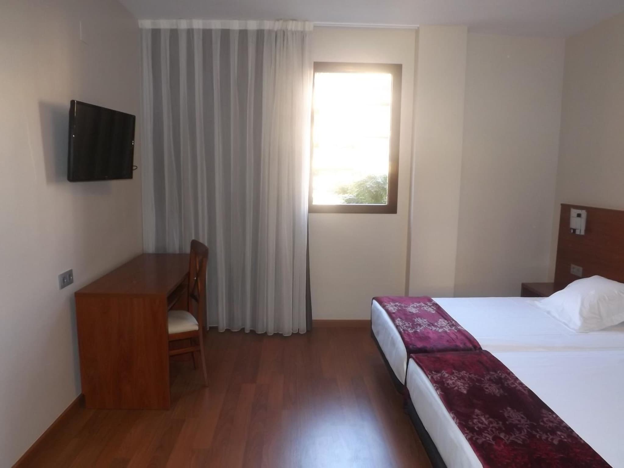 B&B HOTEL Tarragona Reus photo 5