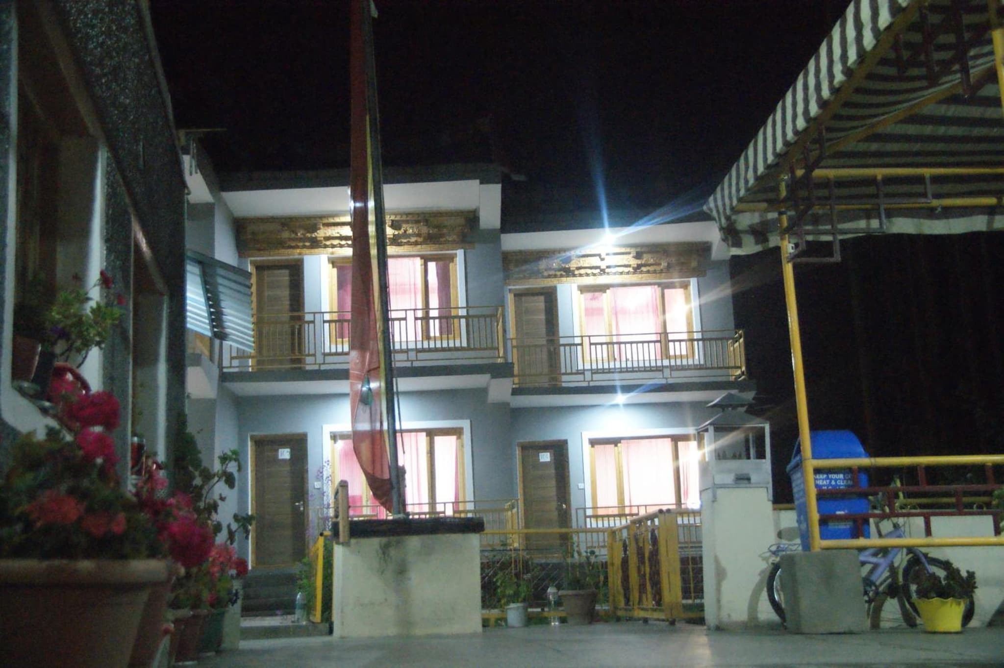 Chandan Guest House