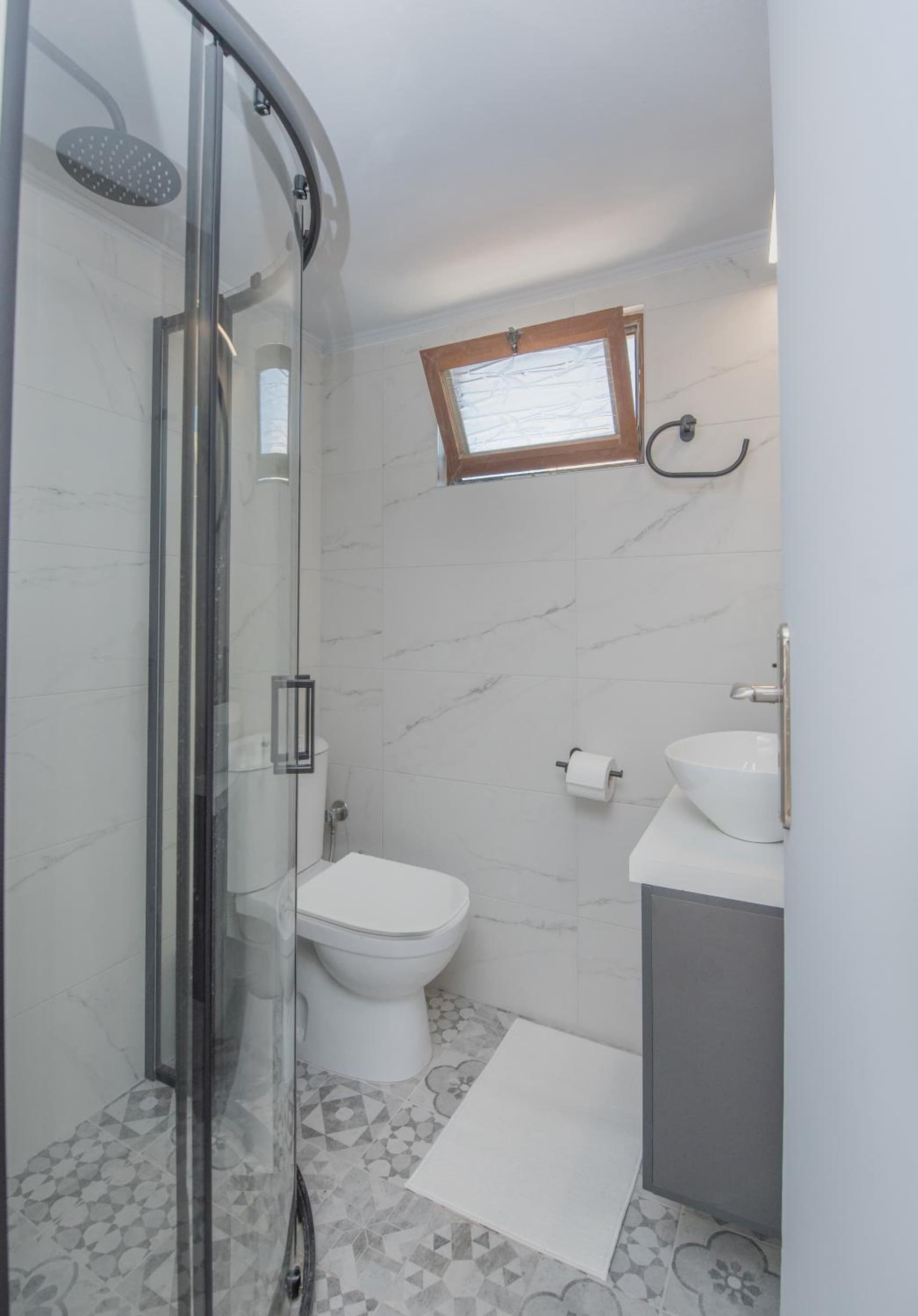 Cozy Loft with Private Terrace photo 6