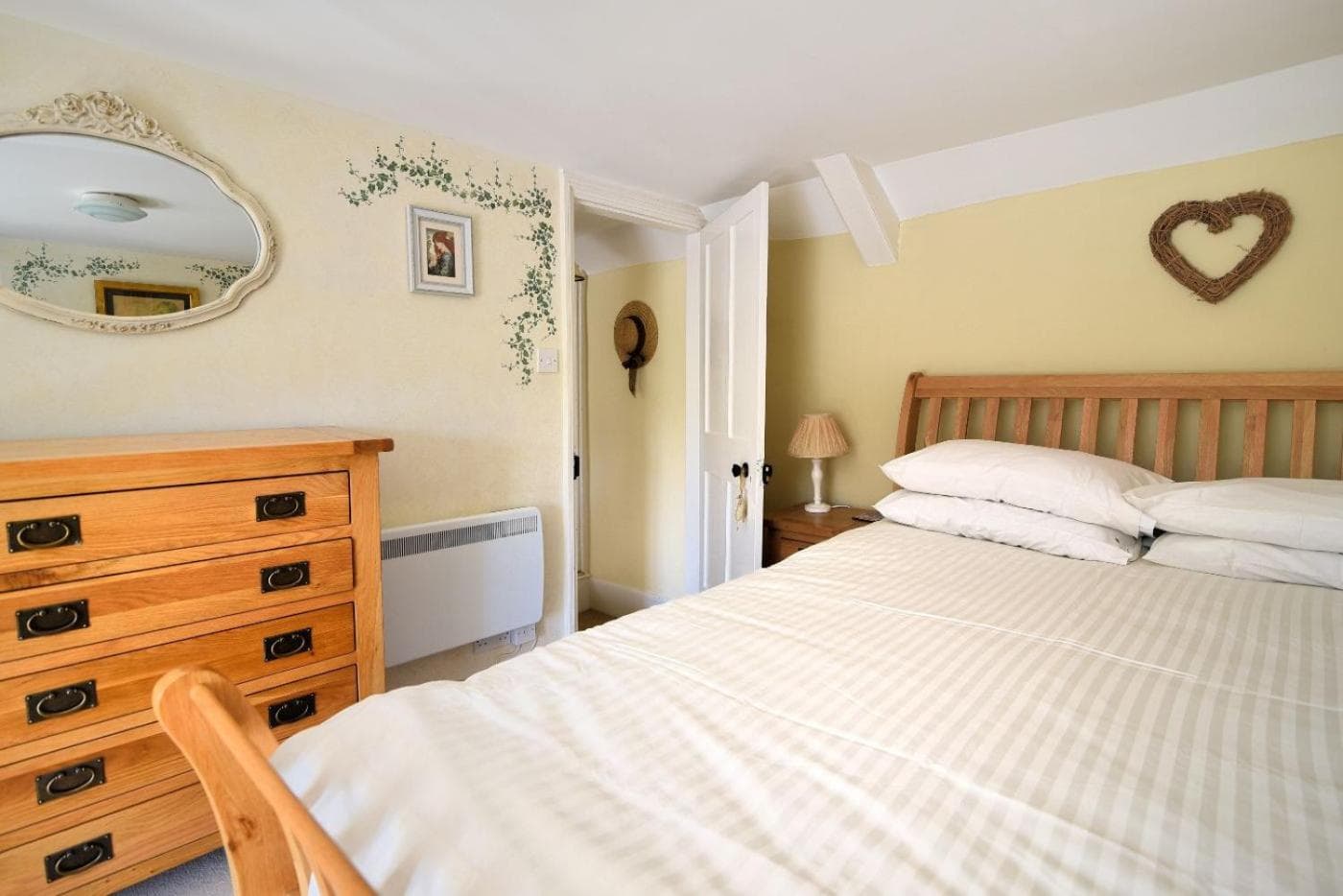 Hillside Cottage photo 5