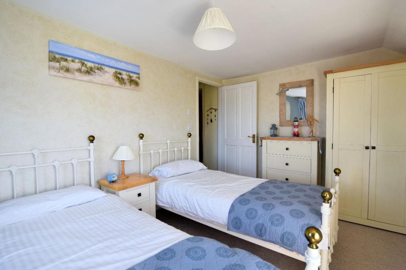Hillside Cottage photo 6