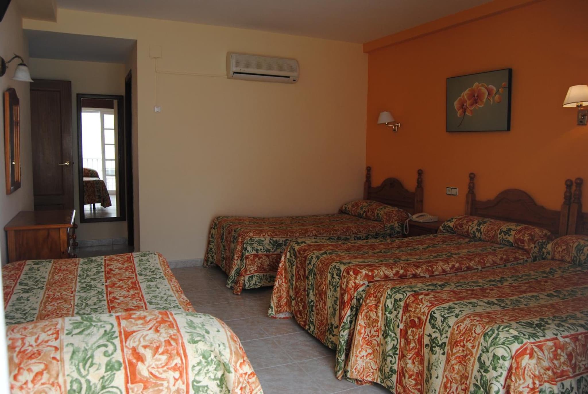 Hostal Italia photo 2