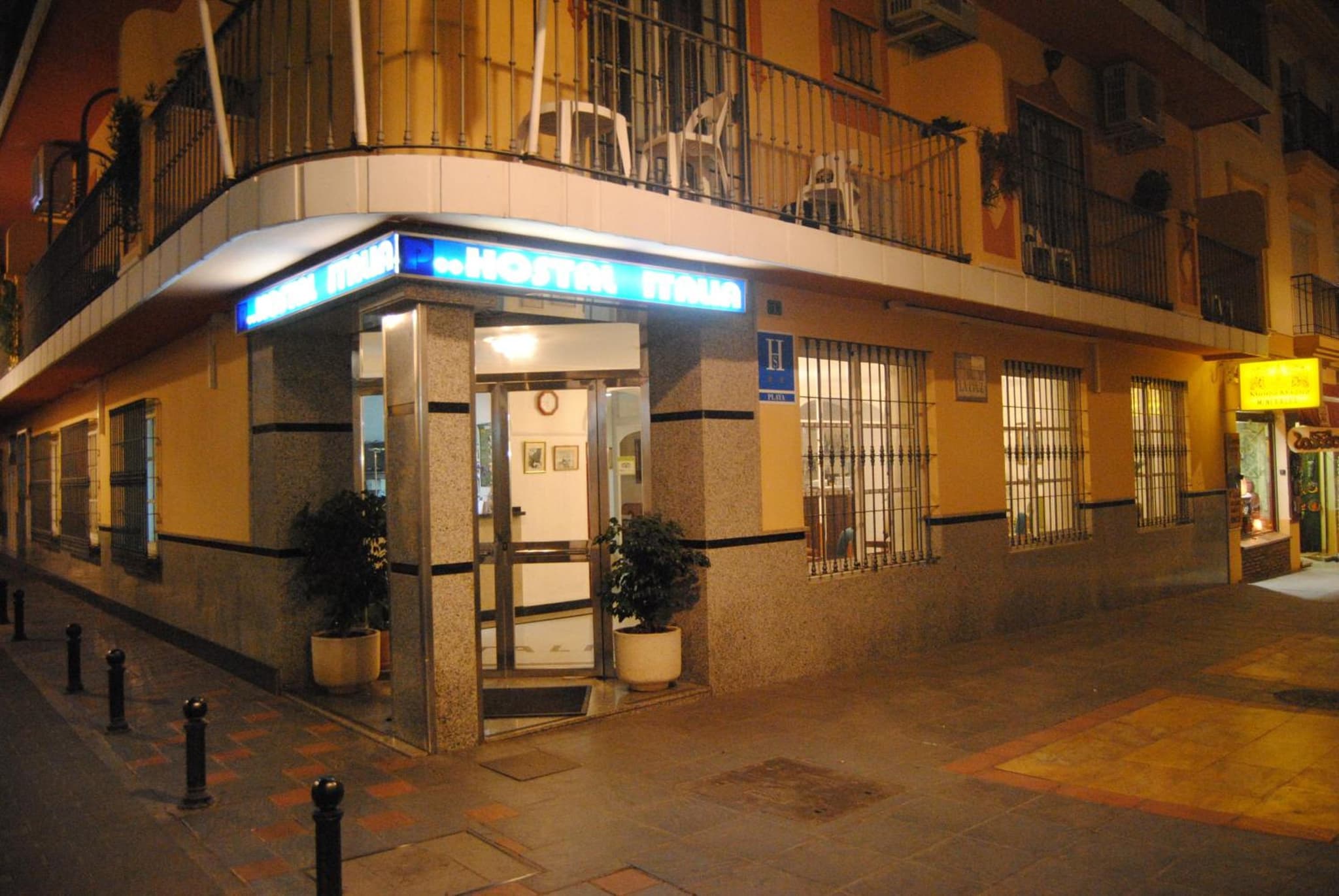 Hostal Italia photo 4