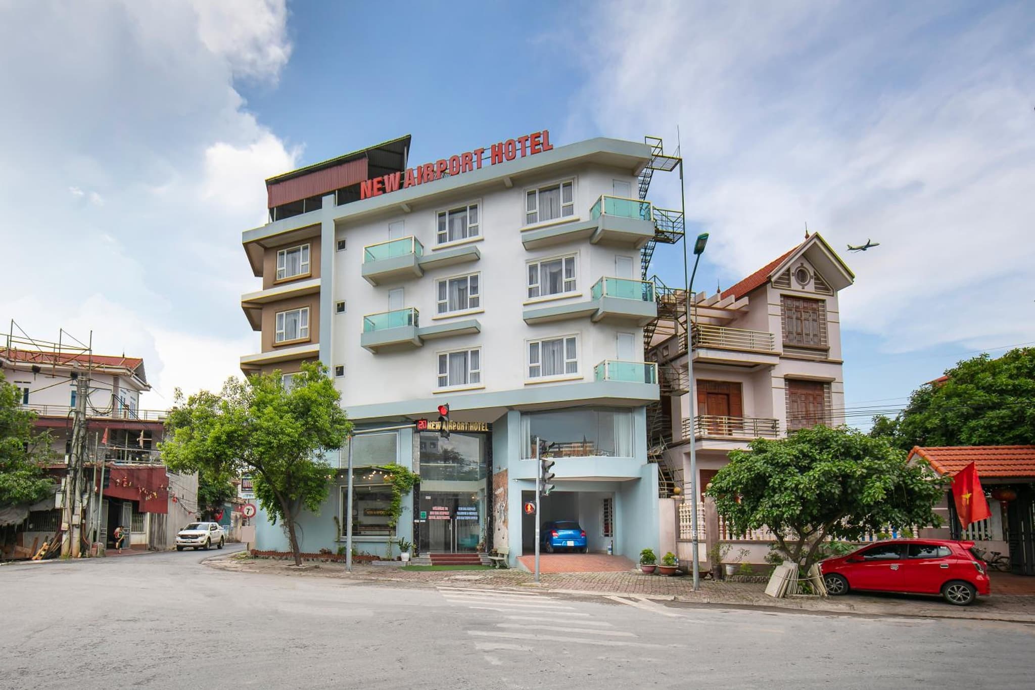 New Airport Hotel photo 9